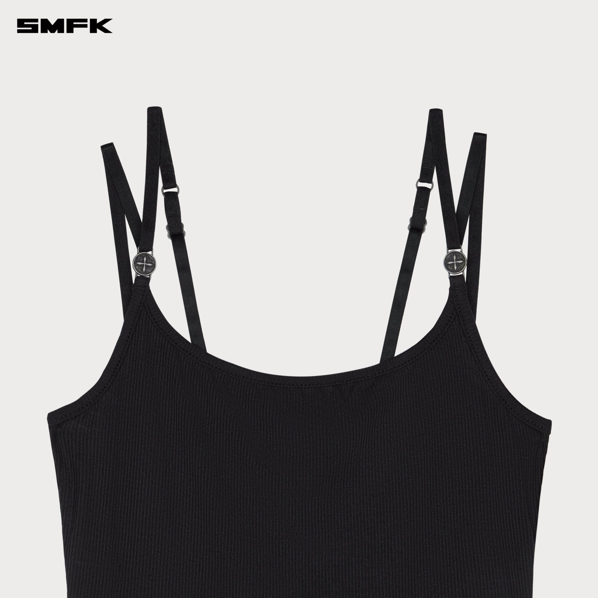 SMFK Compass Hug Fit Sports Sling In Black | MADAX