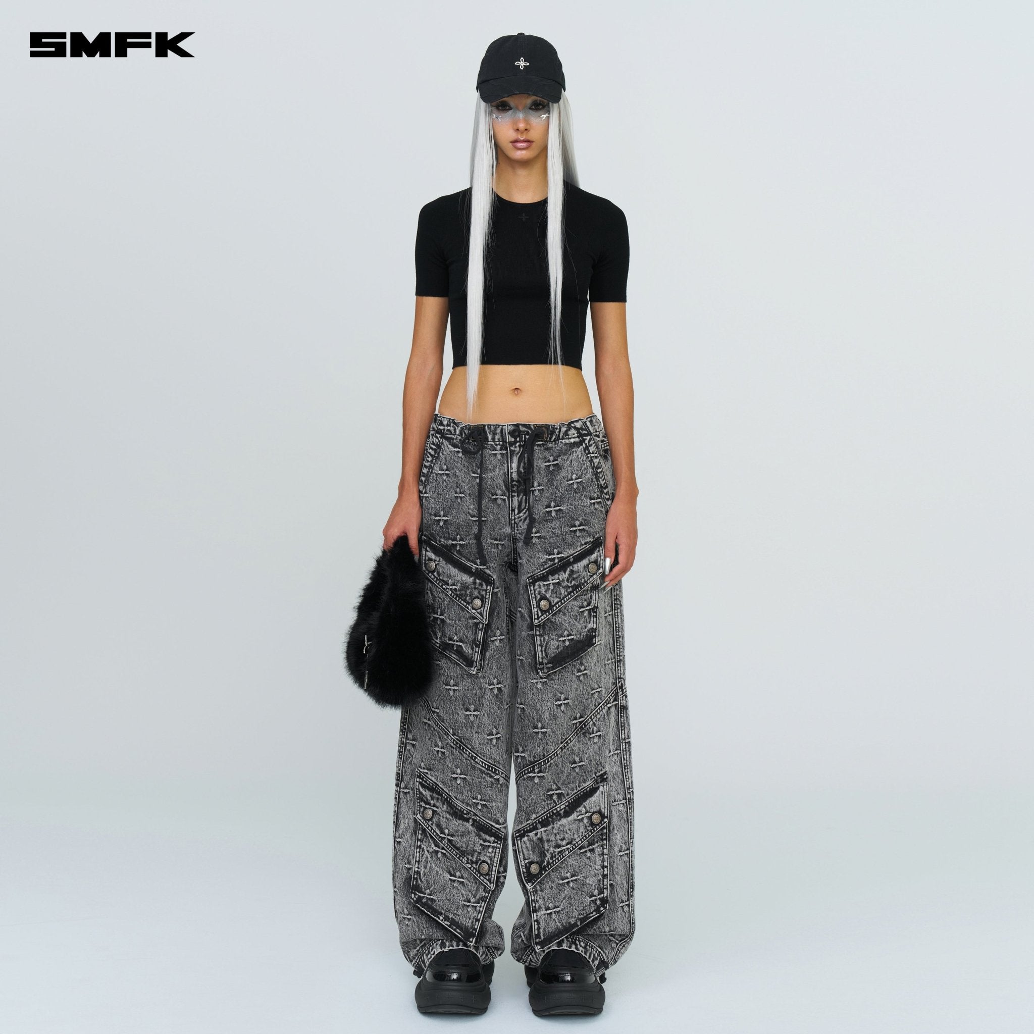 SMFK Compass Hug Seamless Wool Knit Tee | MADAX