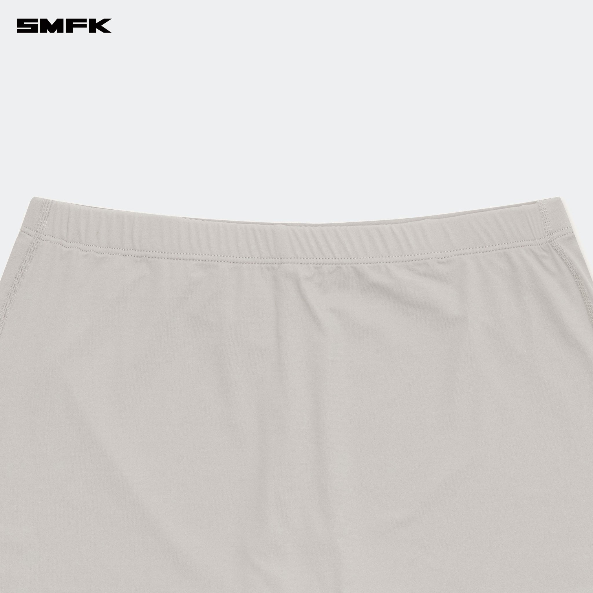 SMFK Compass Hug Skin Mini Skirt Dust Gray | MADAX