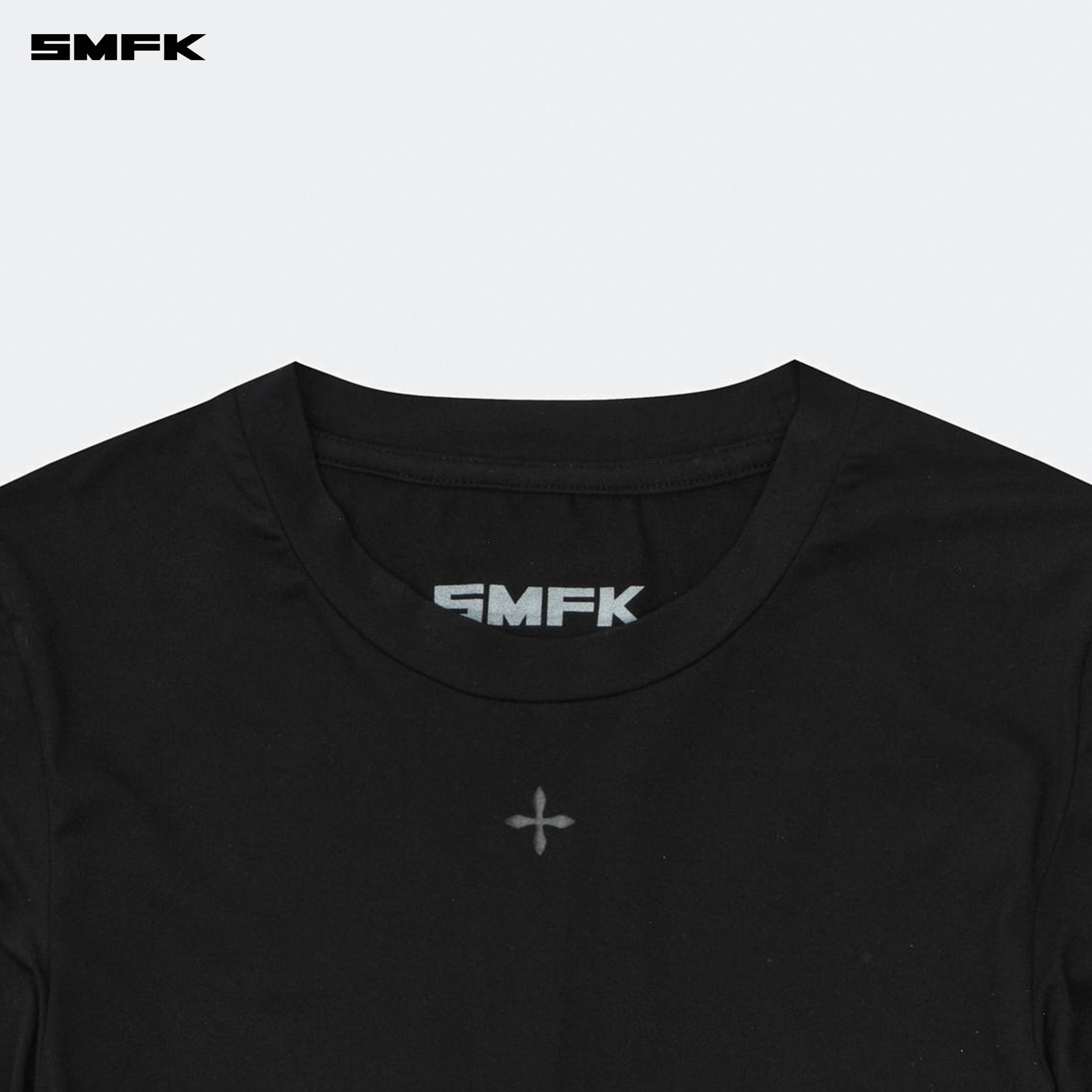 SMFK Compass Hug Skin - Tight Fitting Top Black | MADAX