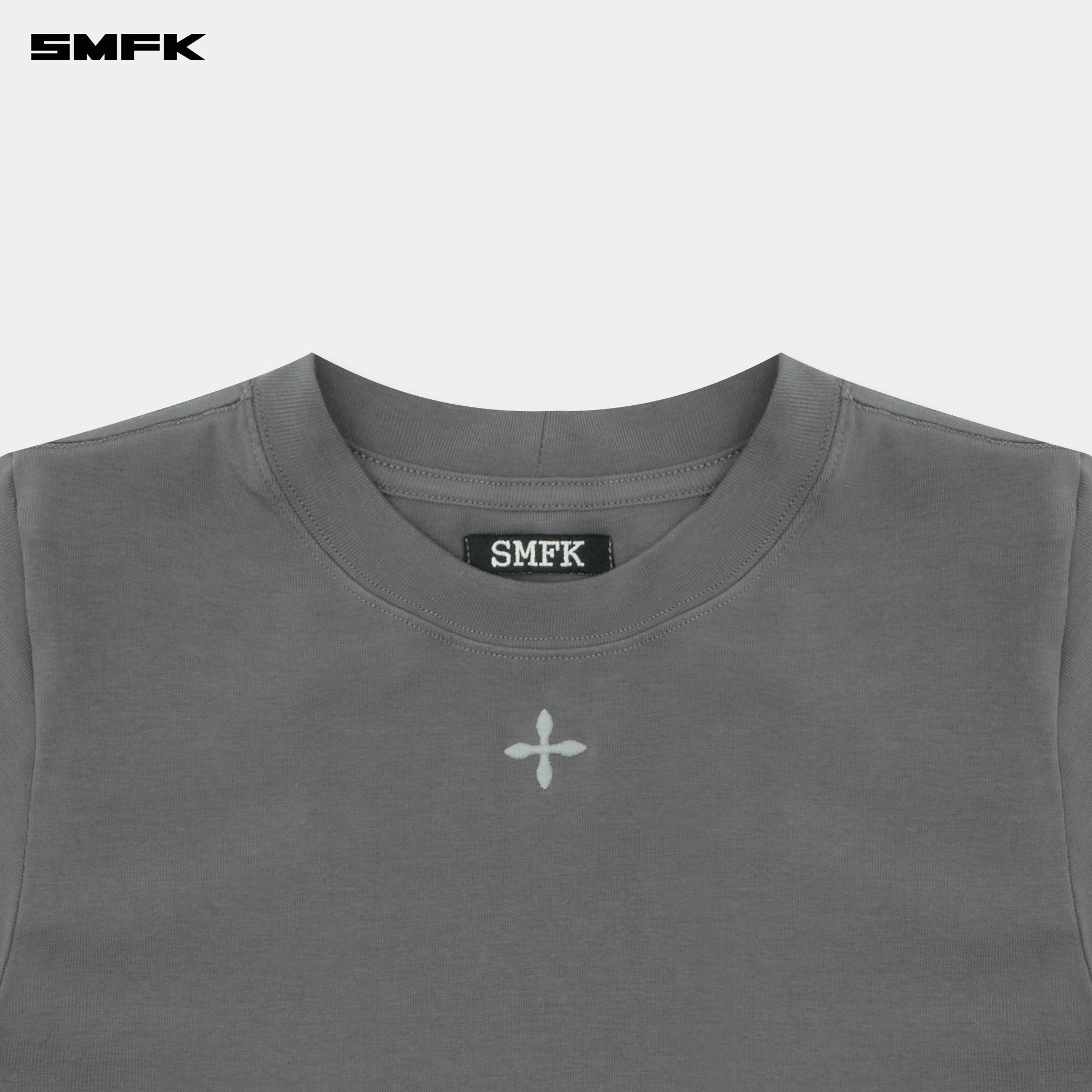 SMFK Compass Hug Slim Fit Tee Dark Gray | MADAX