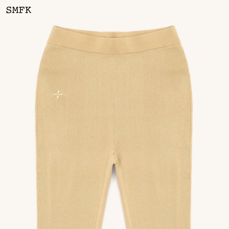 SMFK Compass Hug Sporty Knitted Flared Pants | MADA IN CHINA