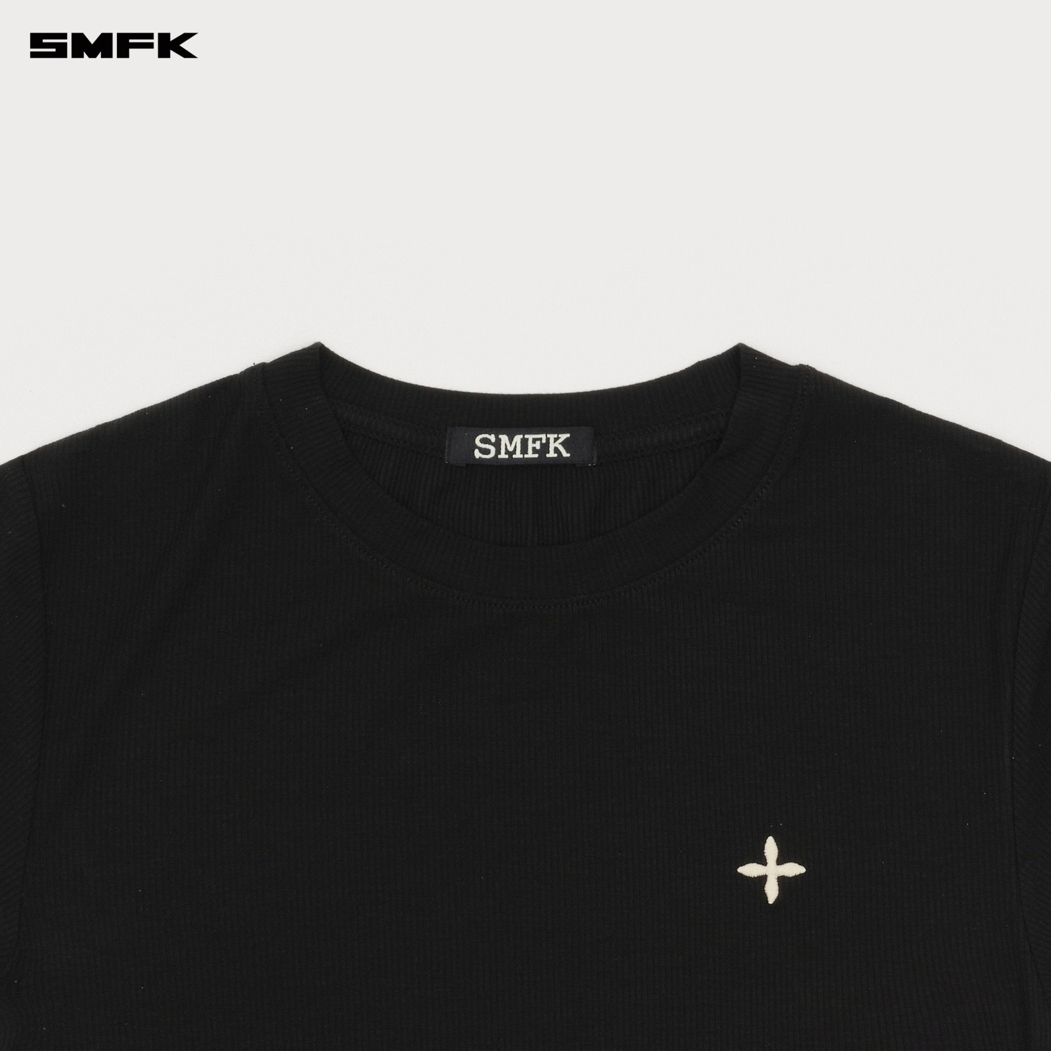 SMFK Compass Hug Tight Sports TEE In Black | MADAX