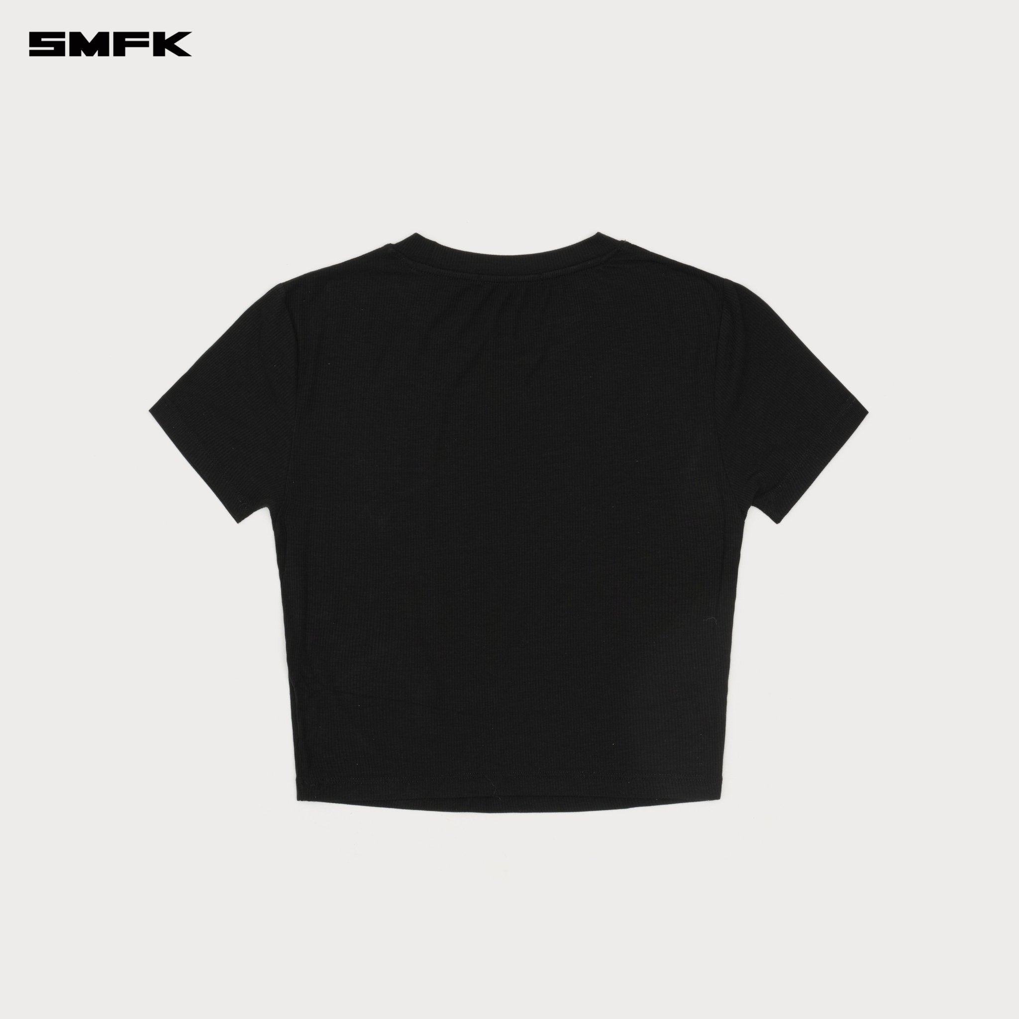 SMFK Compass Hug Tight Sports TEE In Black | MADAX