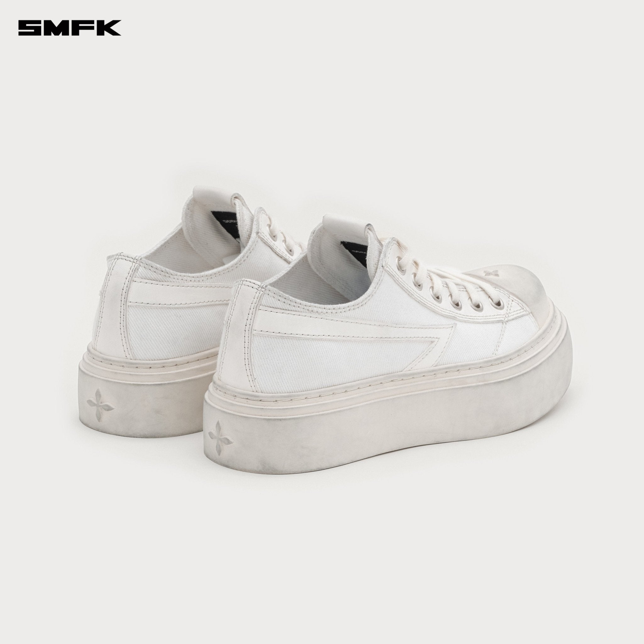 SMFK Compass Meteor Rove Low - Top Sneaker White | MADAX