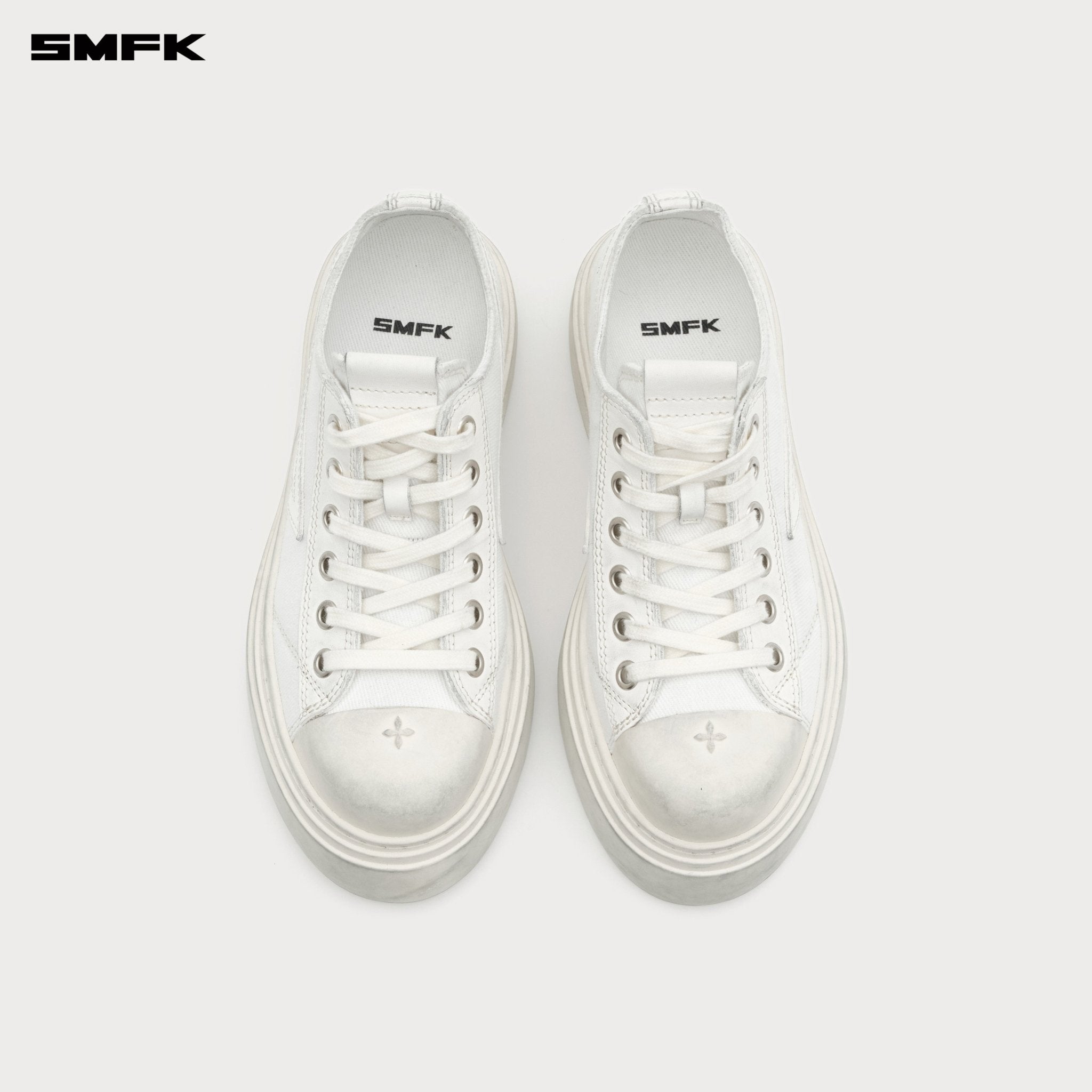 SMFK Compass Meteor Rove Low - Top Sneaker White | MADAX