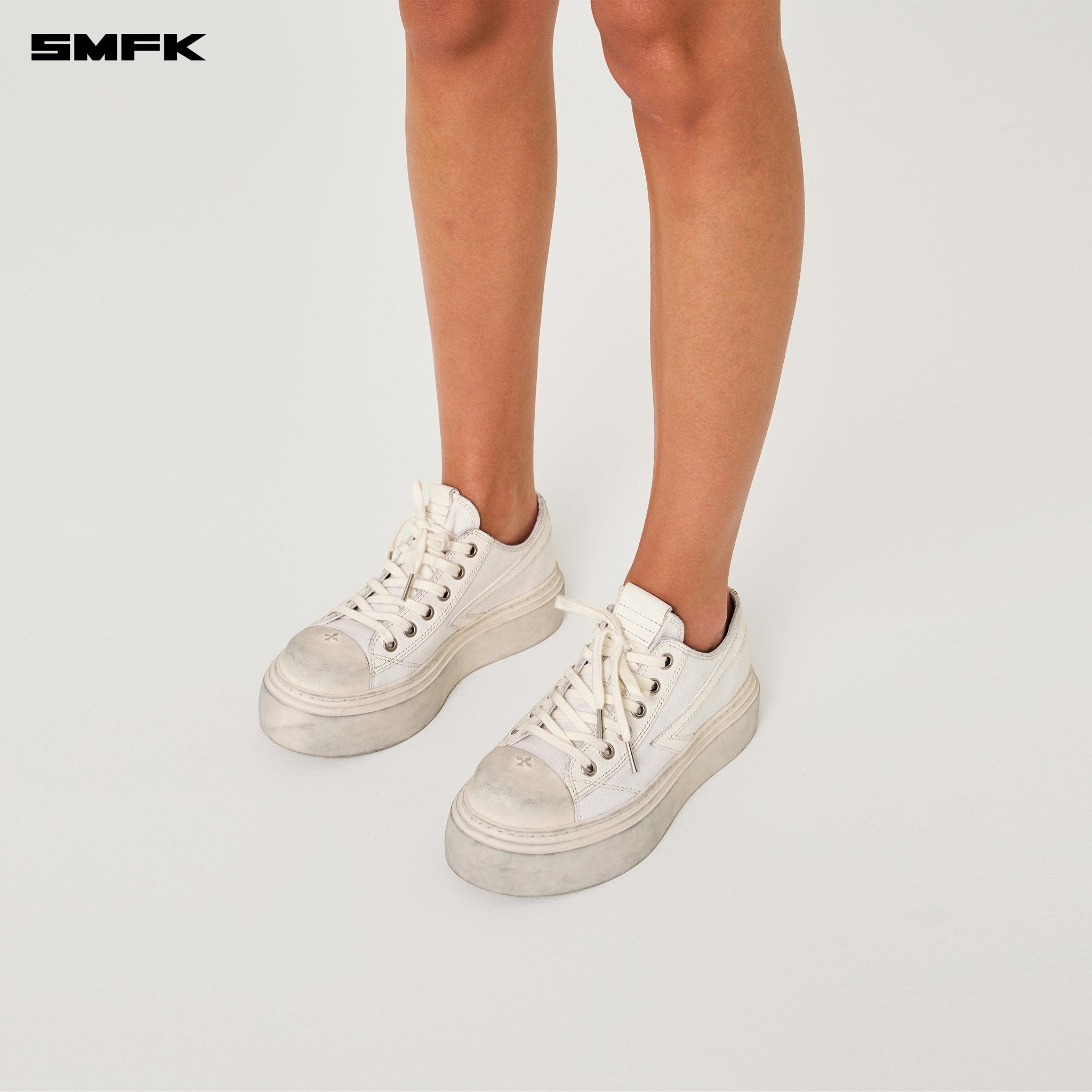 SMFK Compass Meteor Rove Low - Top Sneaker White | MADAX