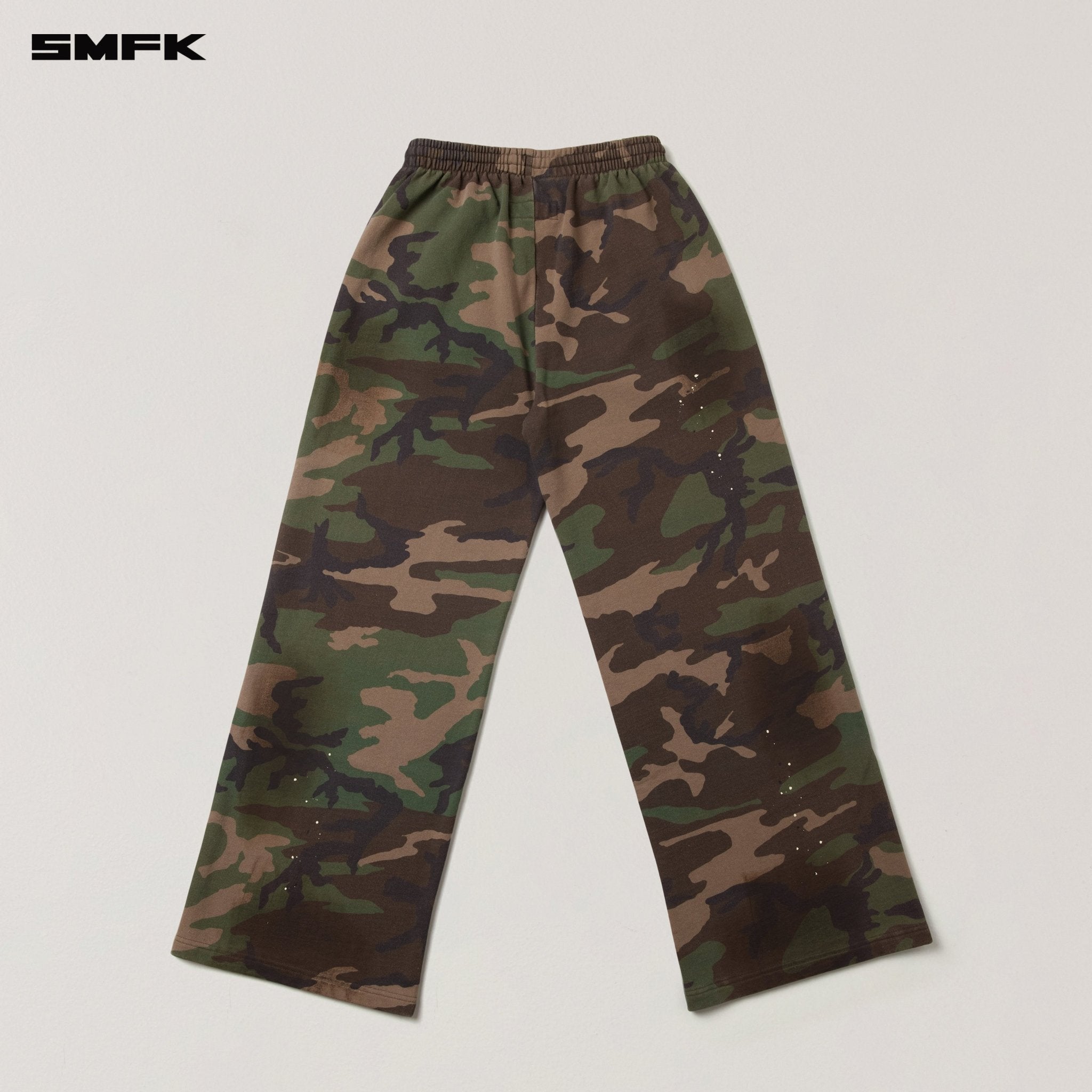 SMFK Compass Mode Camo Tower Sports Pants In Army Green Camouflage | MADAX