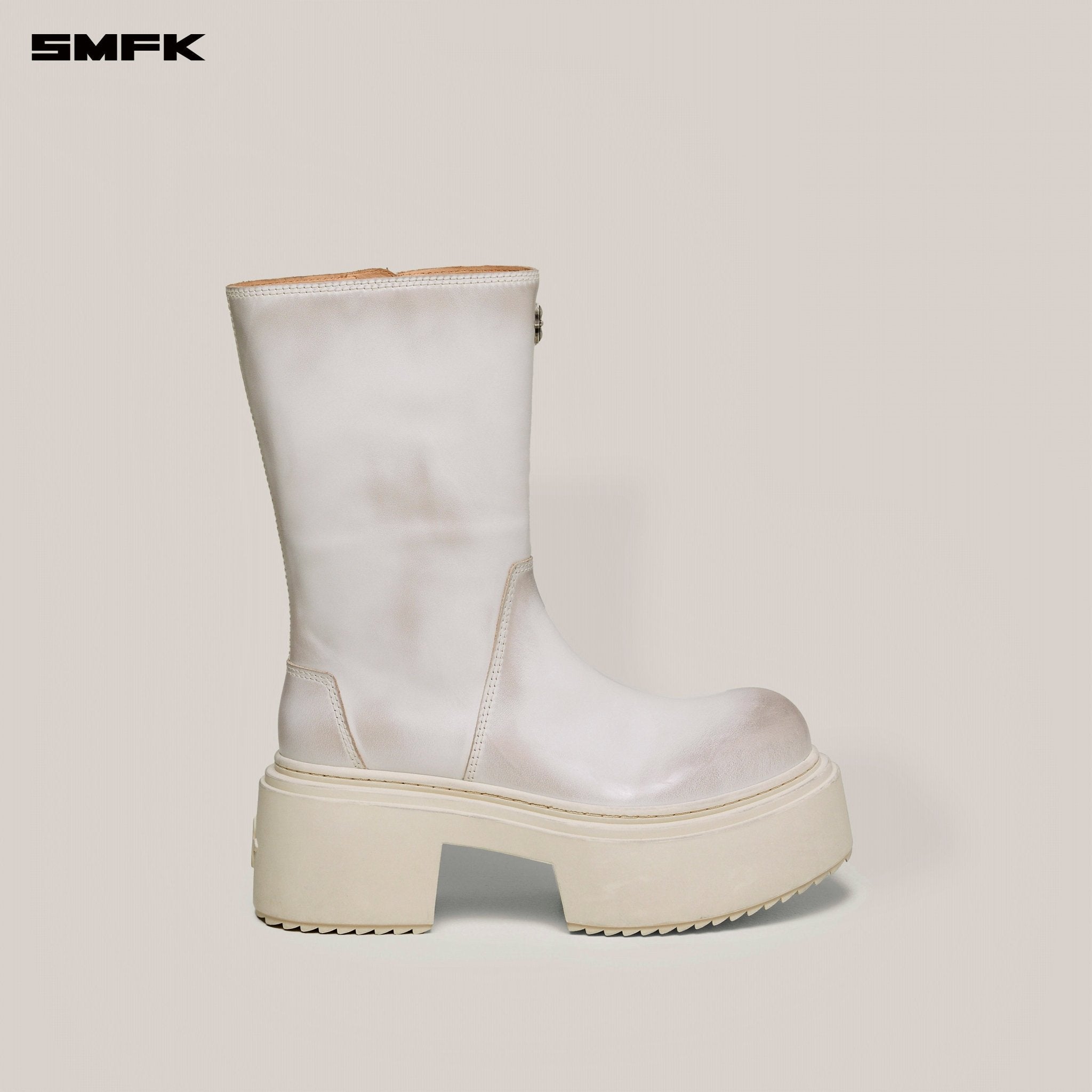 SMFK Compass Mode Leather Riding Boots In White | MADAX