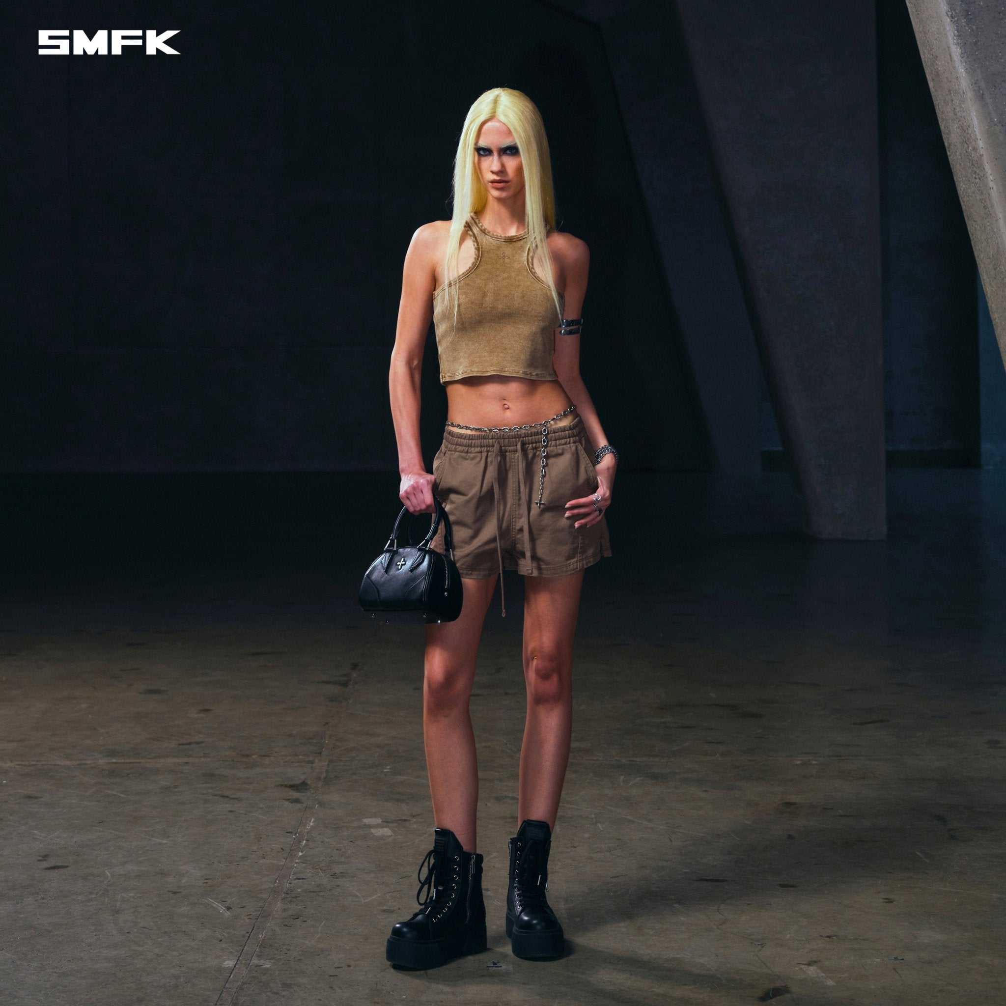 SMFK Compass Mode Rise - Up Shorts In Shadow Brown | MADAX