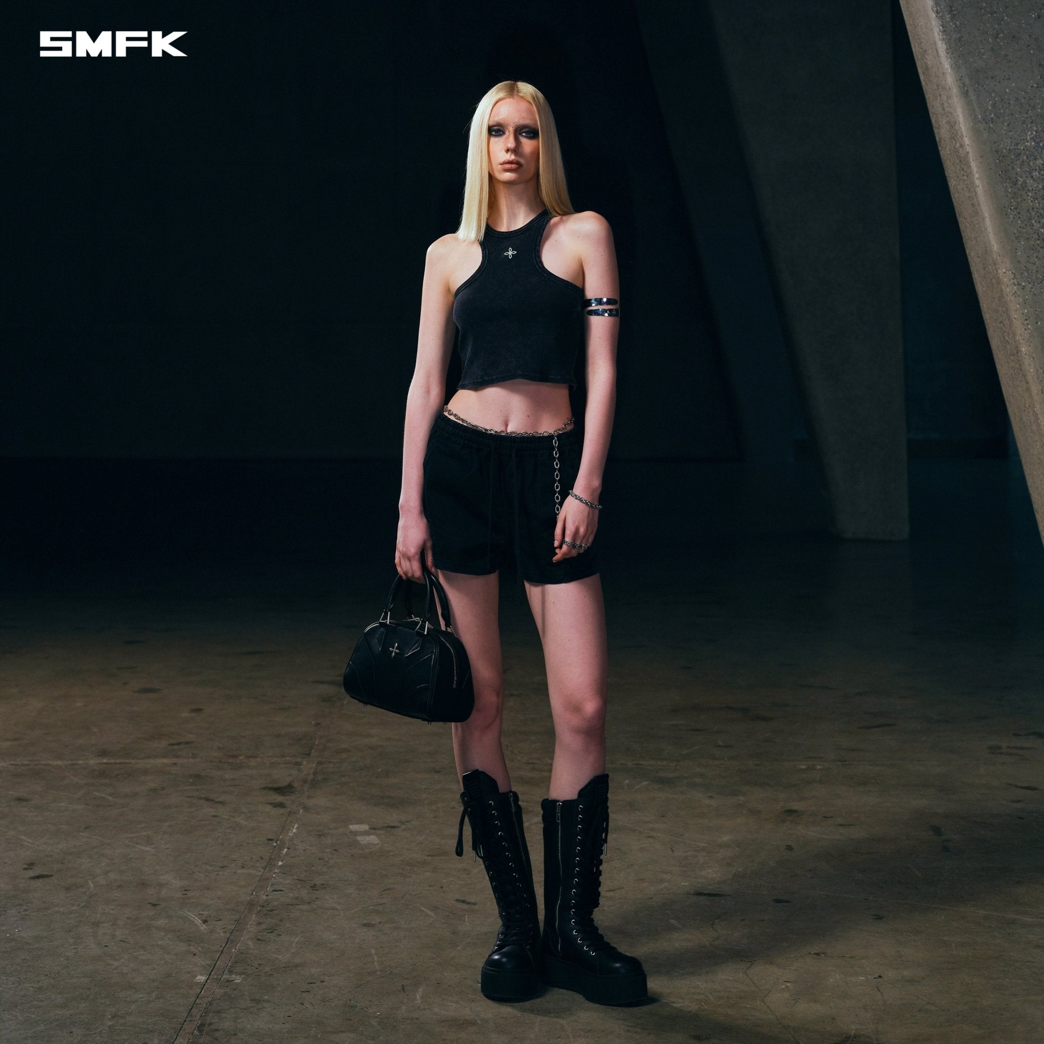 SMFK Compass Mode Rise - Up Shorts In Wild Black | MADAX
