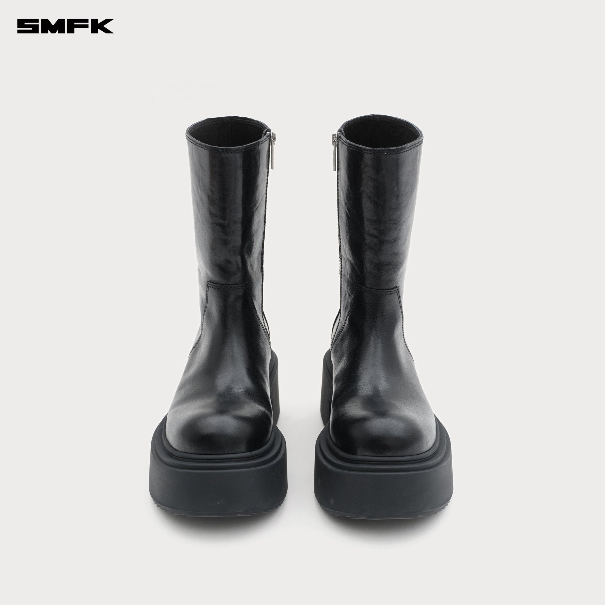 SMFK Compass Mode Statue Leather Riding Boots In Black | MADAX