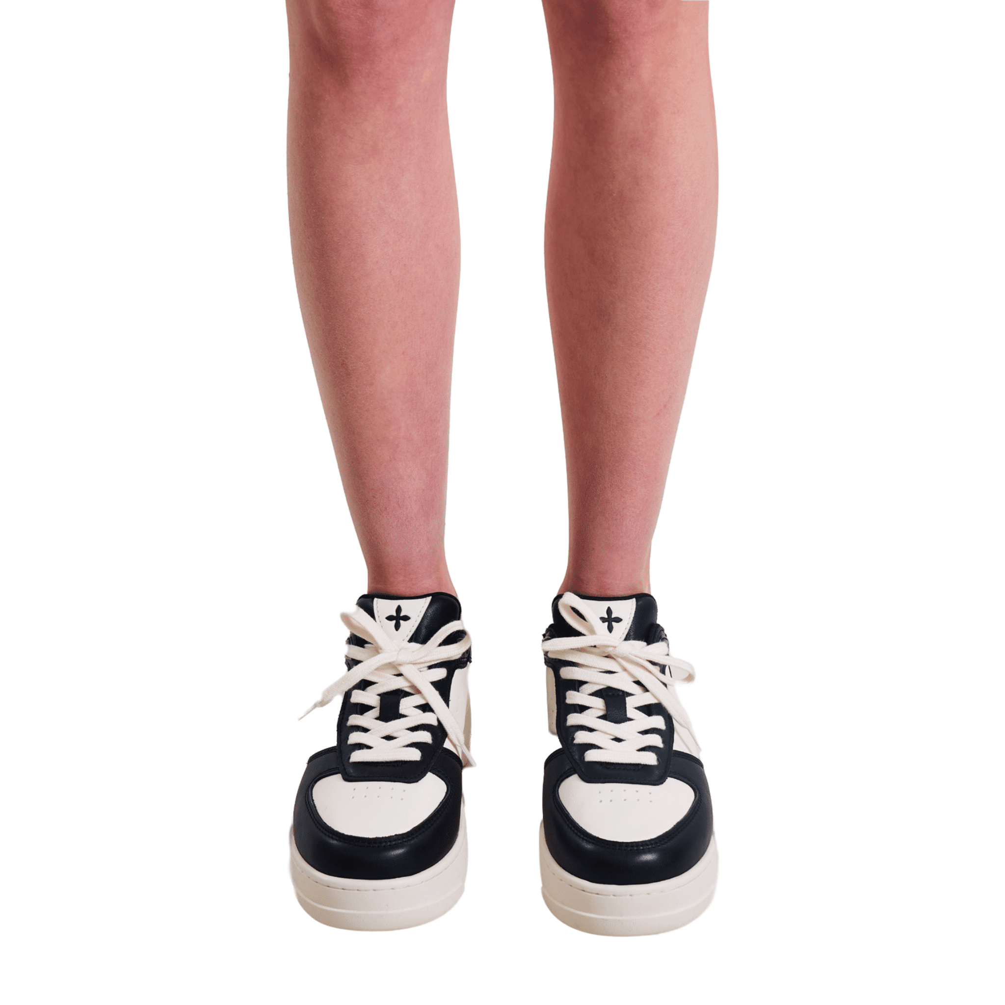 SMFK COMPASS MODE - T LEATHER SNEAKER BLACK WHITE | MADAX