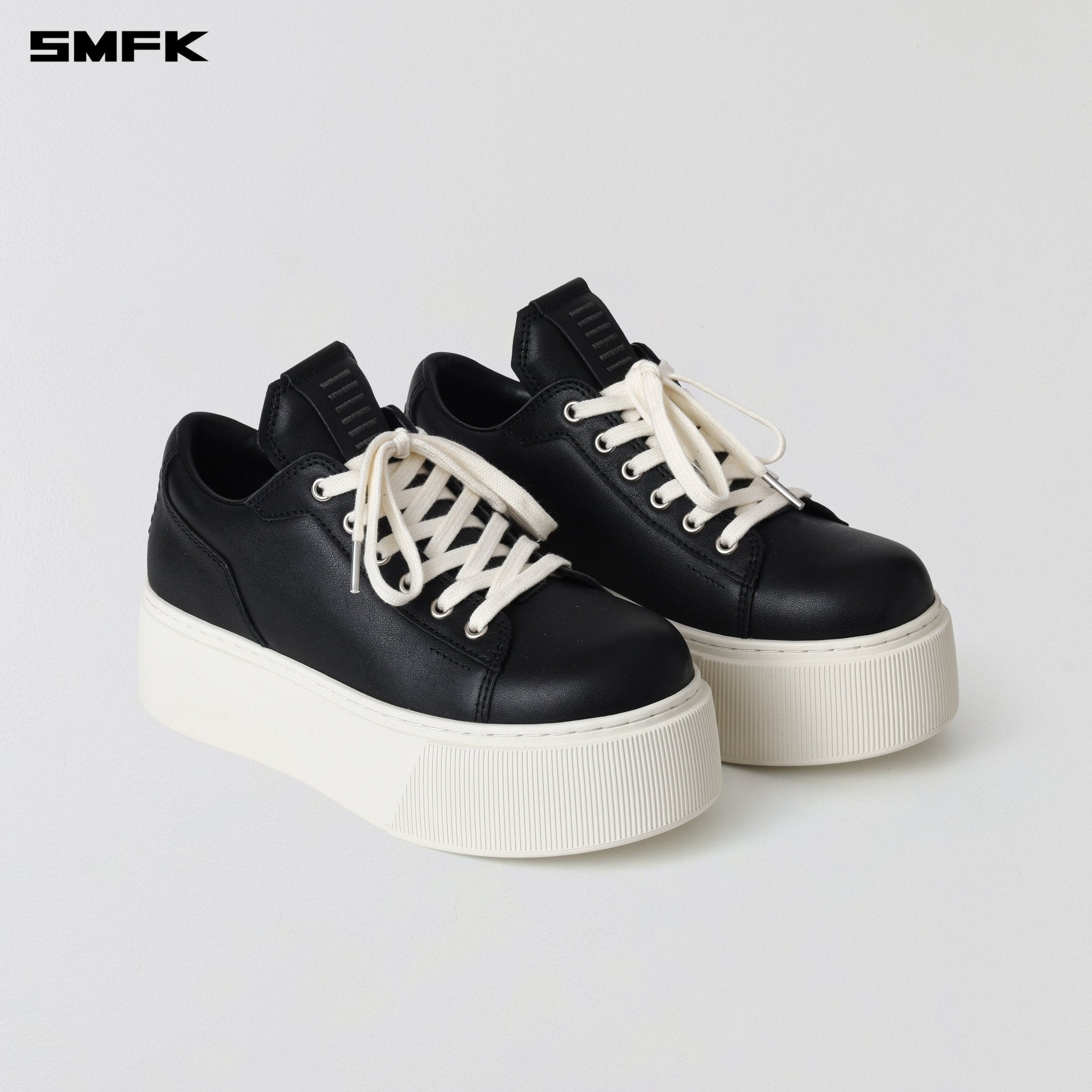 SMFK Compass Mode Thick Leather Sneaker In Black White | MADAX