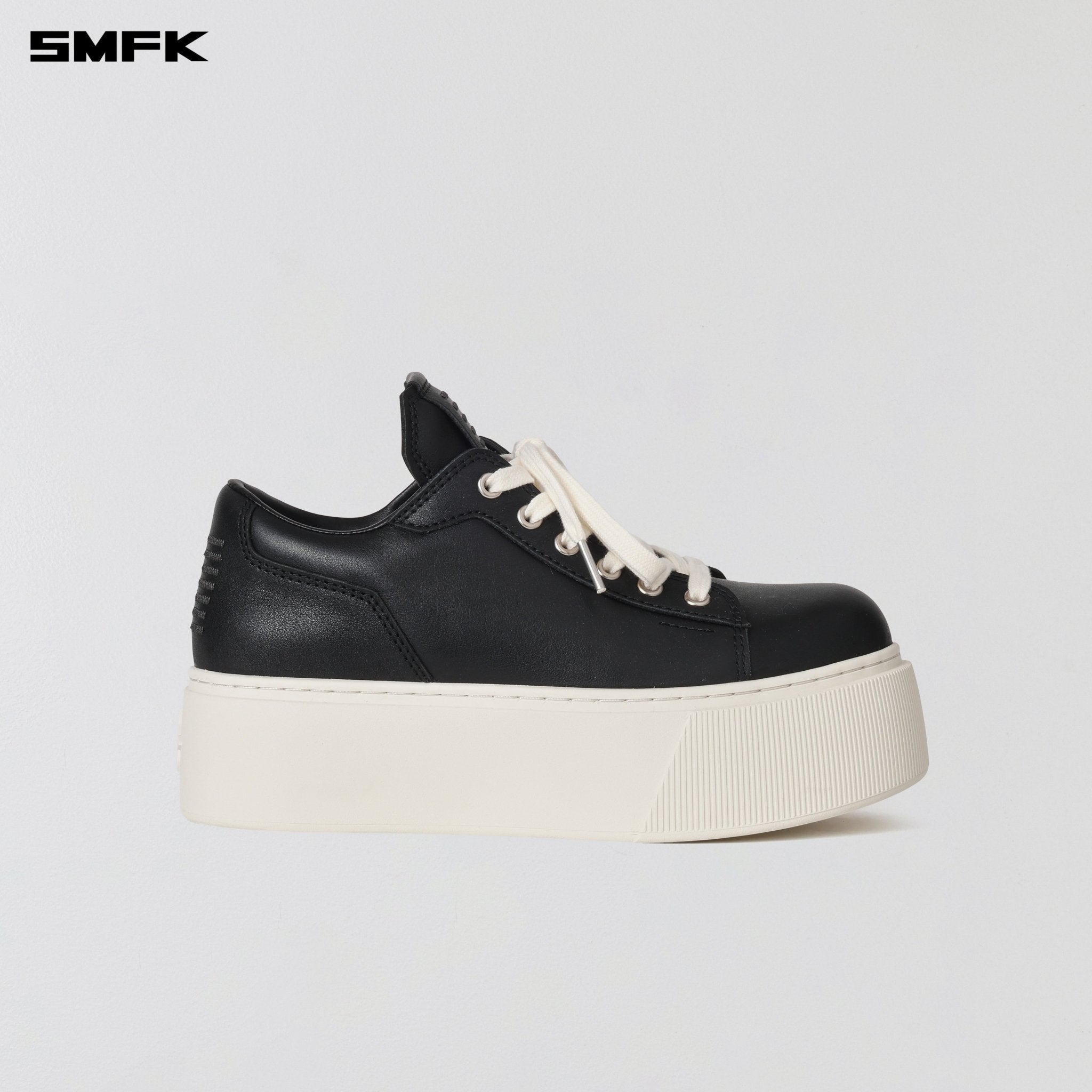 SMFK Compass Mode Thick Leather Sneaker In Black White | MADAX