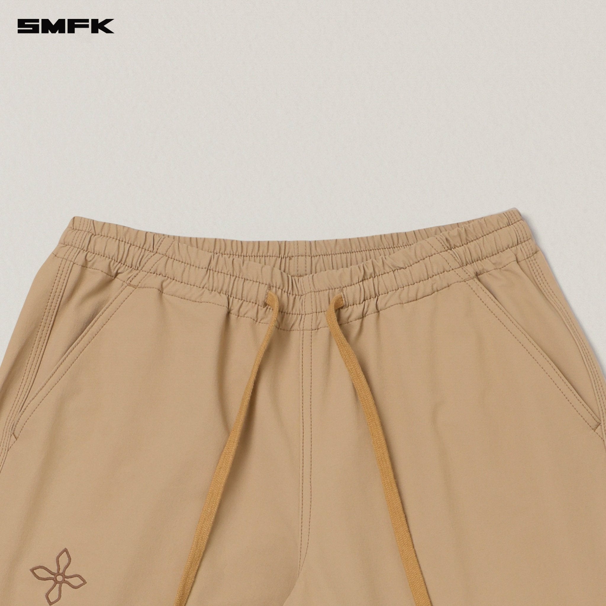 SMFK Compass Mode Tower Hike - Tech Sports Pants In Sand | MADAX