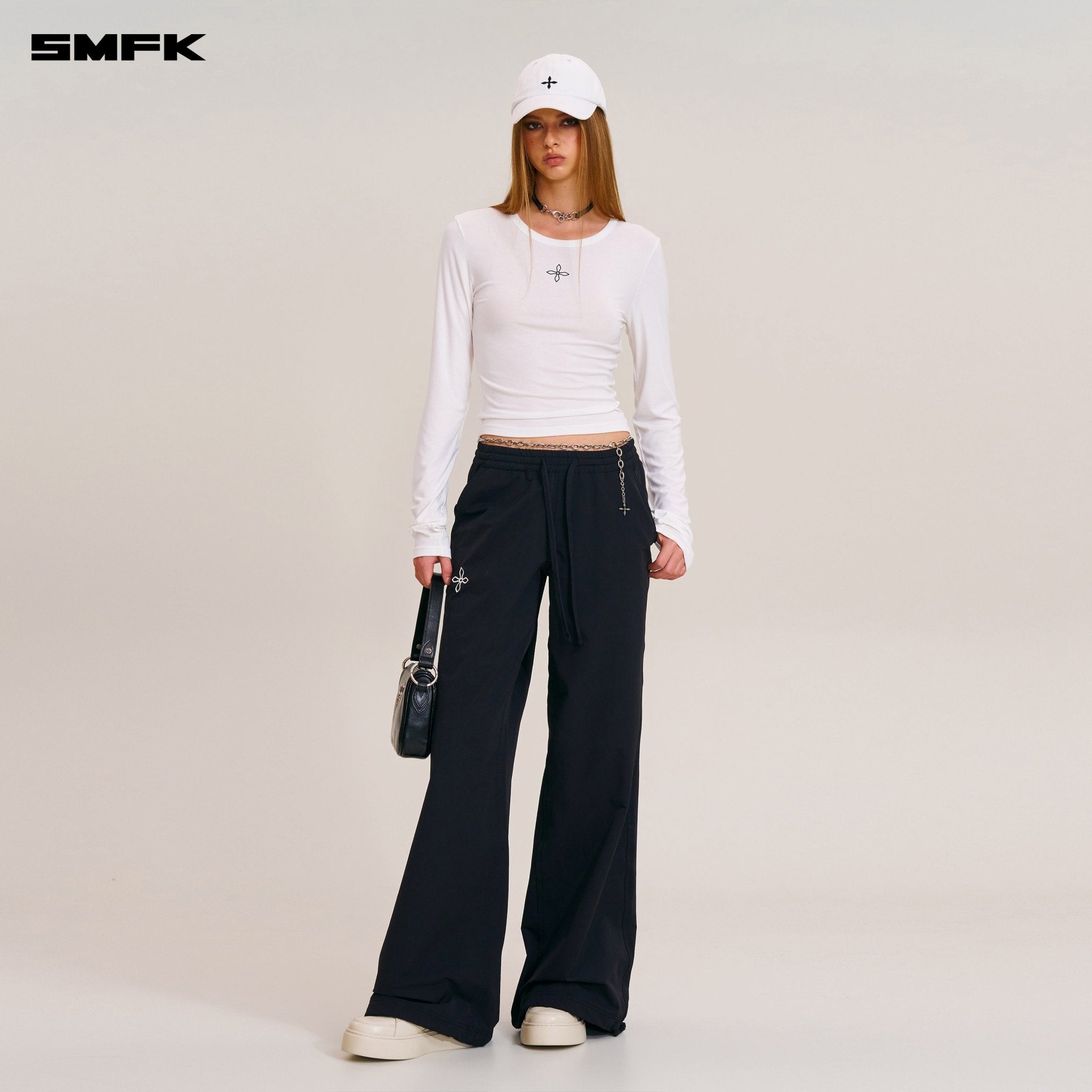 SMFK Compass Mode Tower Hike - Tech Sports Pants In Wild Black | MADAX