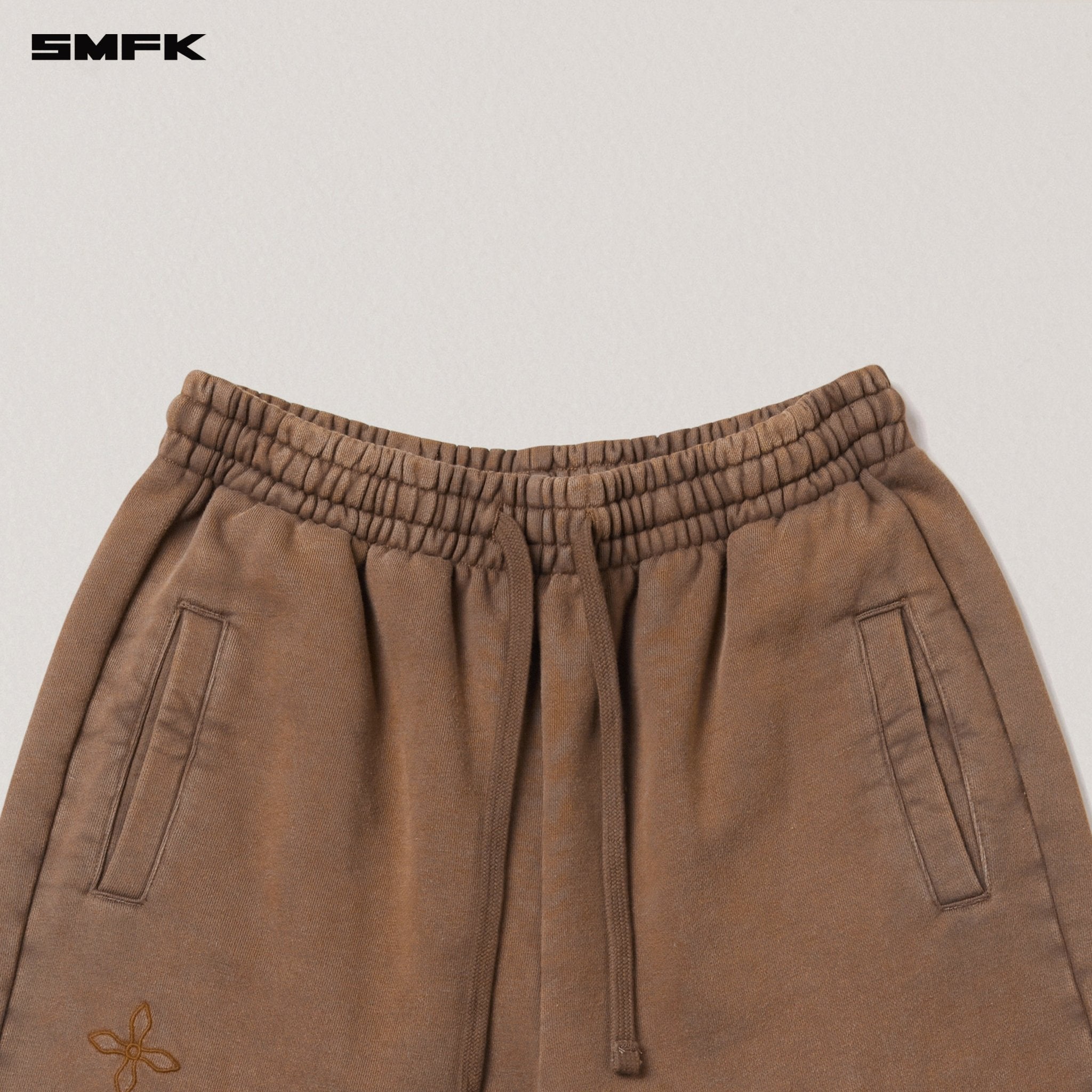SMFK Compass Mode Tower Loose Sports Pants In Wild Horse Brown | MADAX