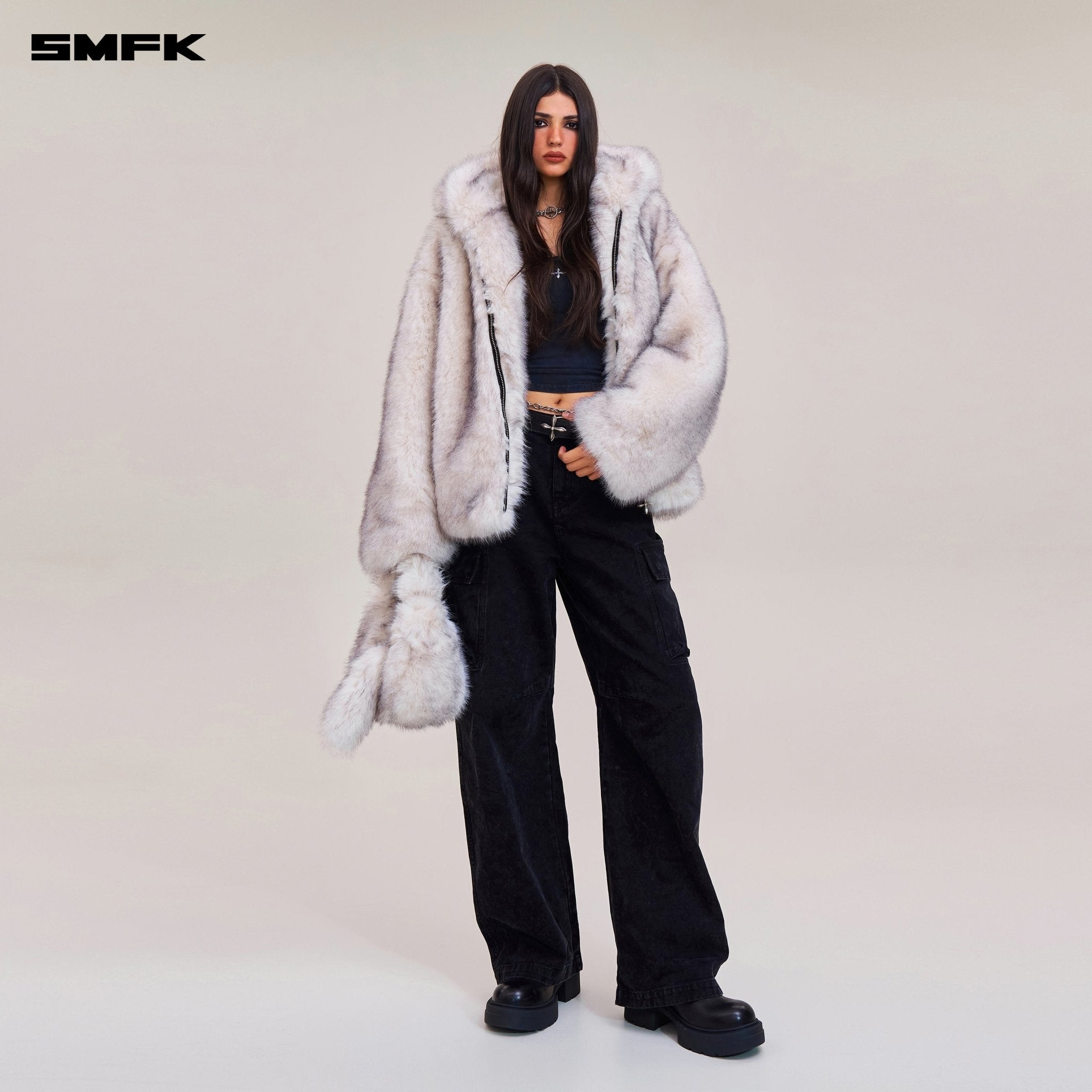 SMFK COMPASS MODE WASTELAND FURRY LOOSE HOODIE ARCTIC FOX WHITE | MADAX