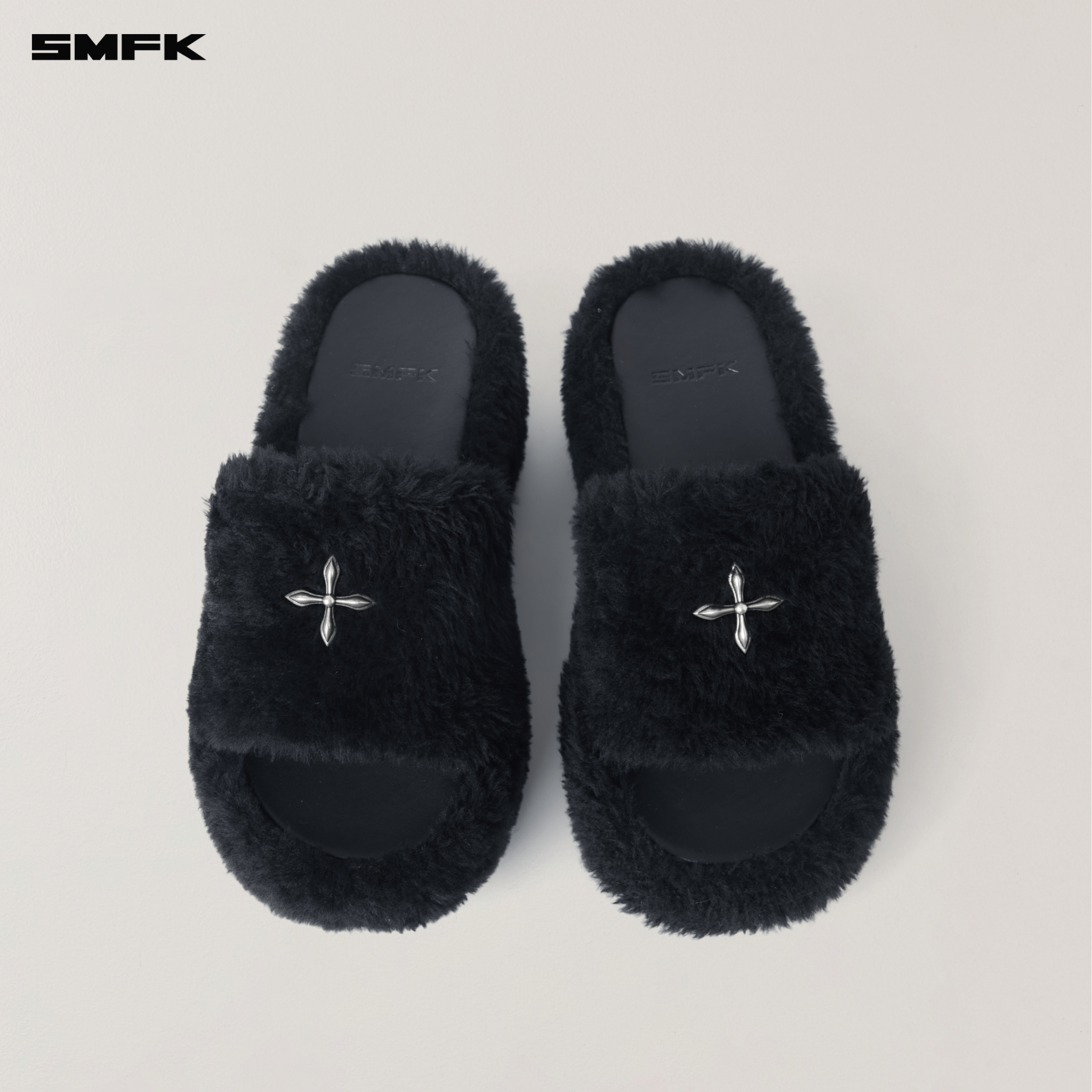 SMFK COMPASS MODE WOOL SHEARLING UNITY SLIPPER/HIGH in WILD BLACK | MADAX