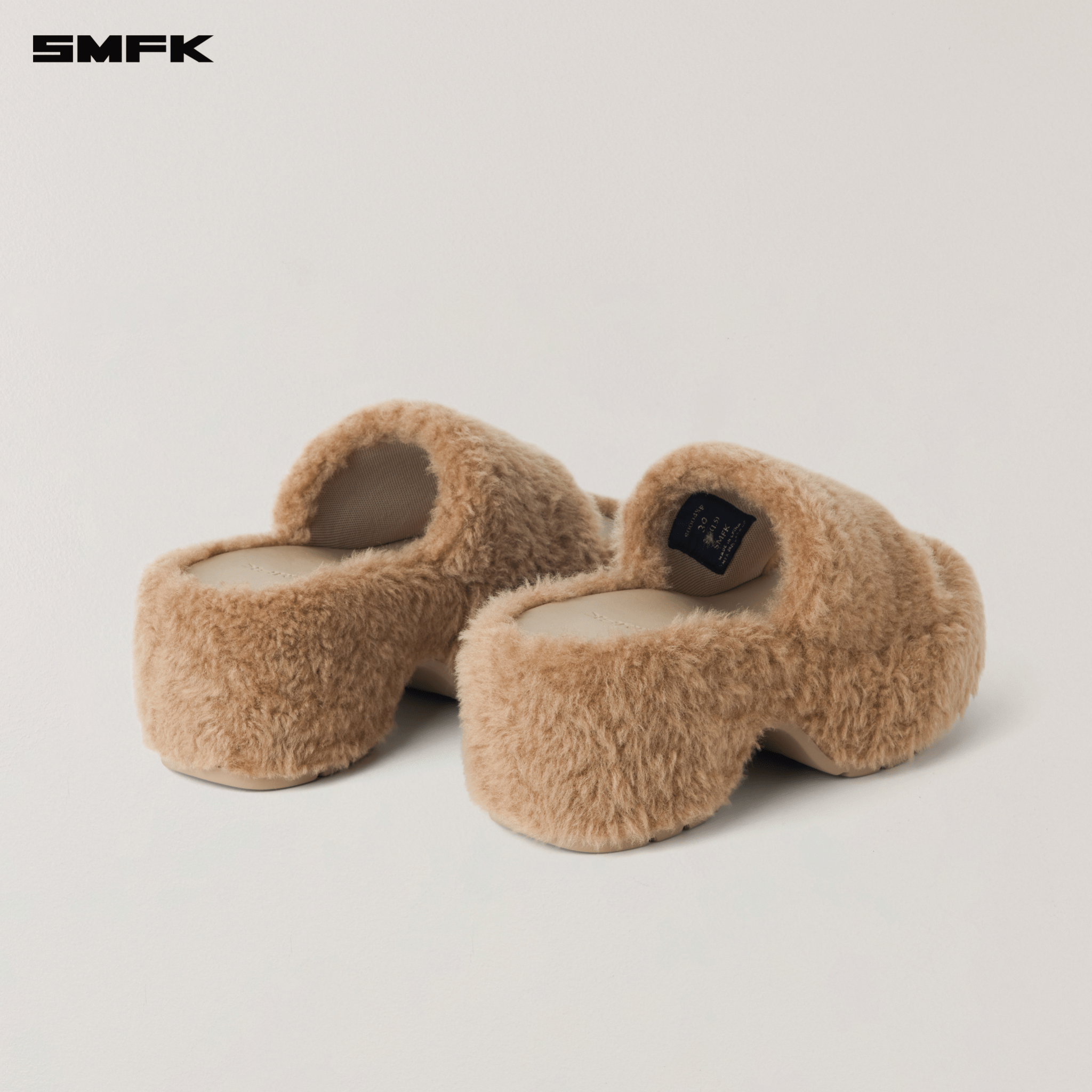 SMFK COMPASS MODE WOOL SHEARLING UNITY SLIPPER/HIGH SAND | MADAX