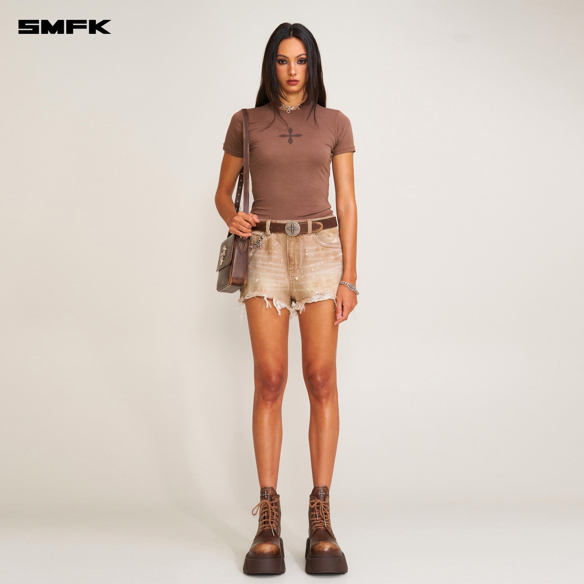 SMFK Compass Original Badge Slim - Fit Sports Tee In Brown | MADAX