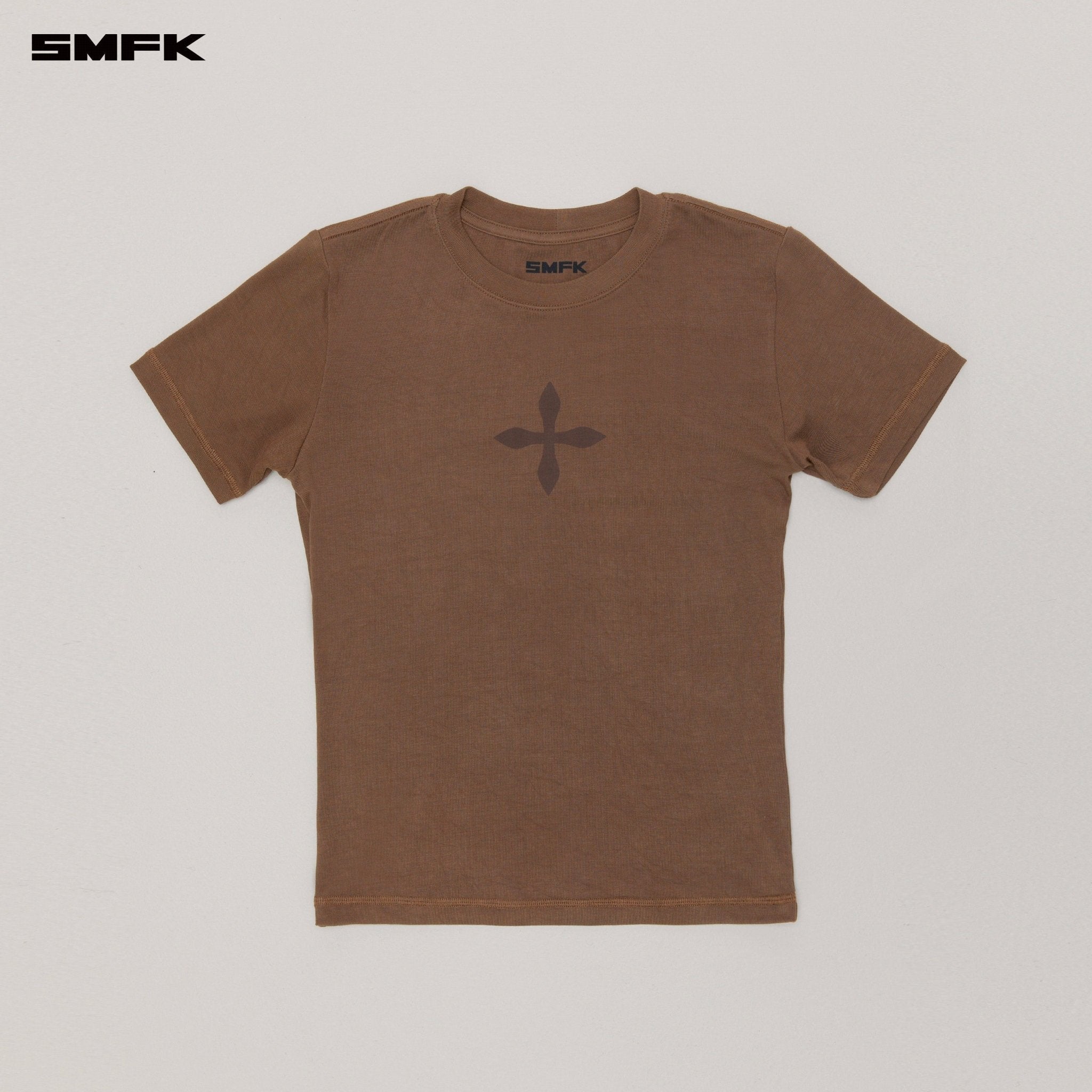 SMFK Compass Original Badge Slim - Fit Sports Tee In Brown | MADAX