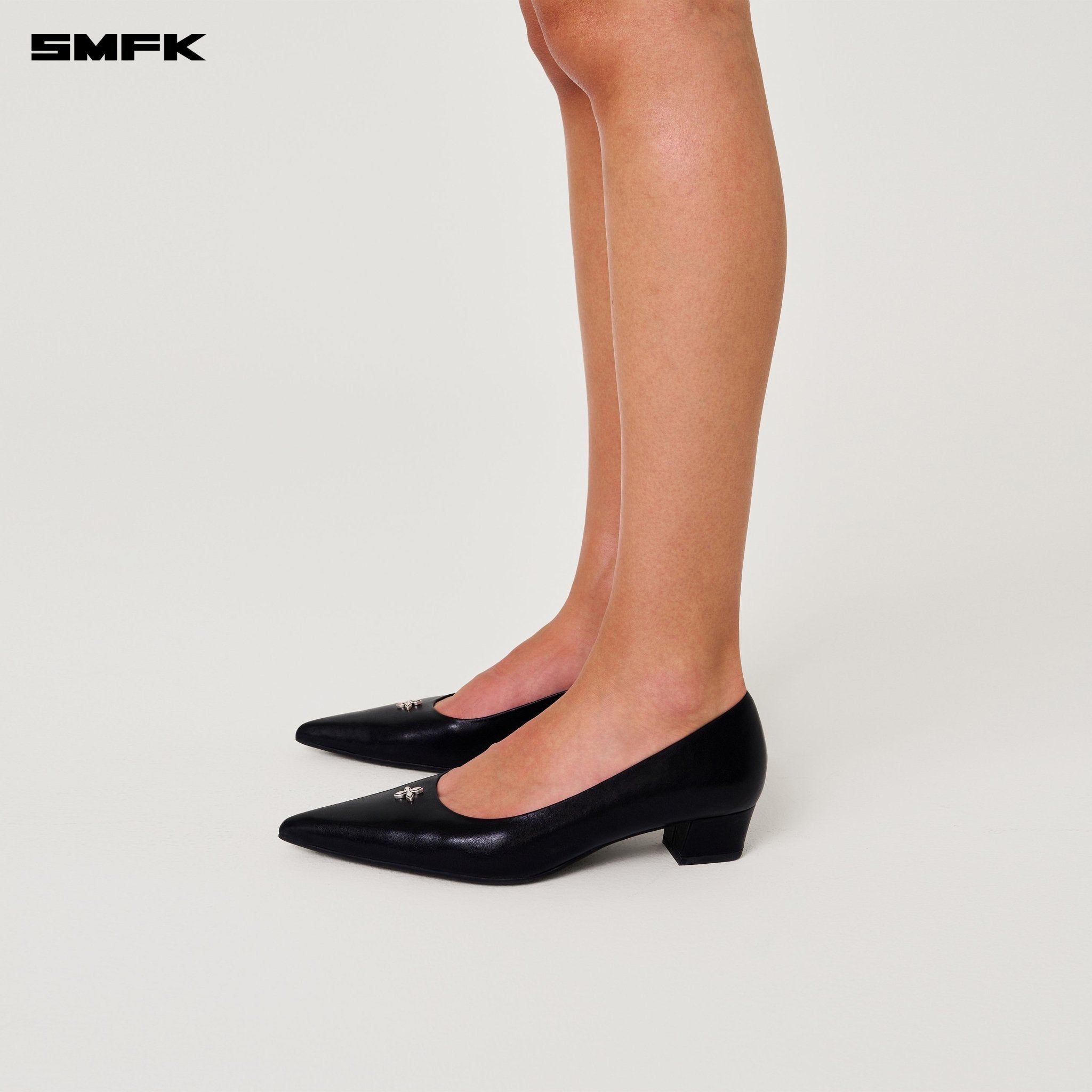 SMFK Compass Rivet Classic Low Heels In Black | MADAX