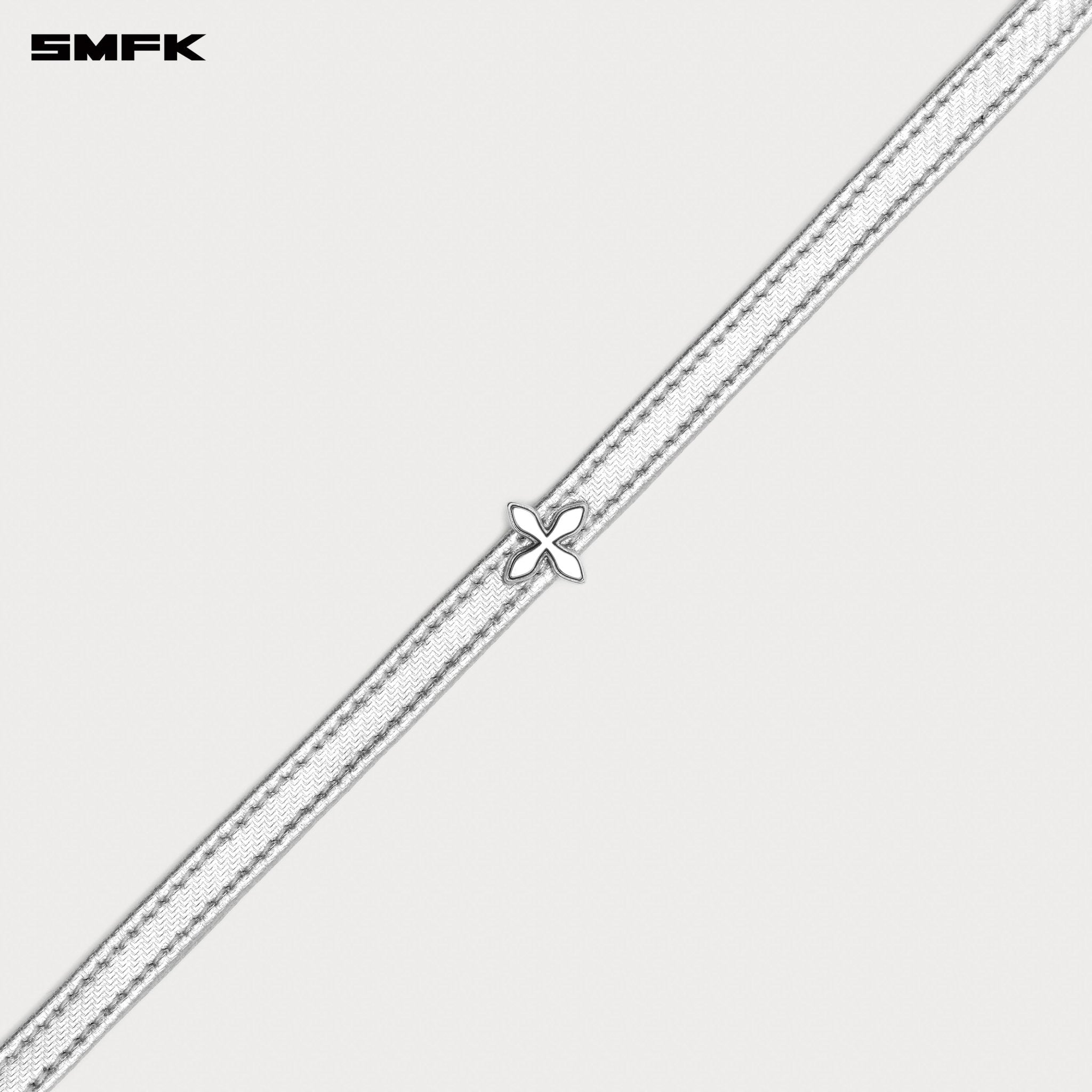 SMFK Compass Rivet Cross Rivet Badge Leather Choker In Silver | MADAX