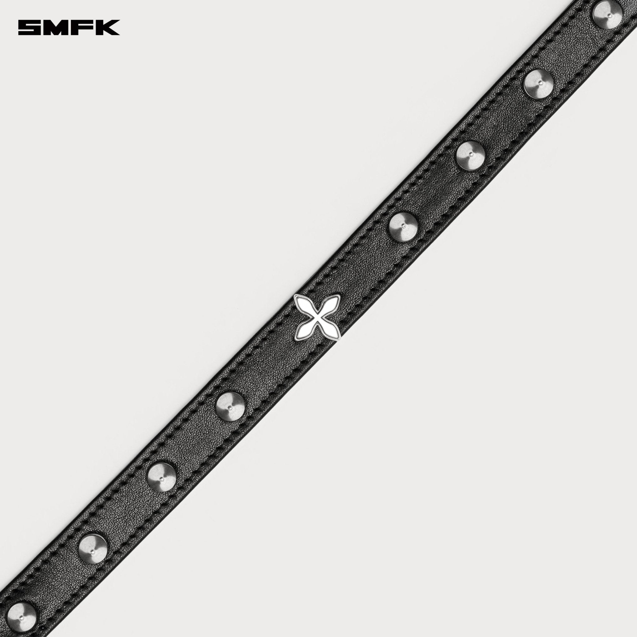 SMFK Compass Rivet Rivet Leather High Collar Choker In Black | MADAX