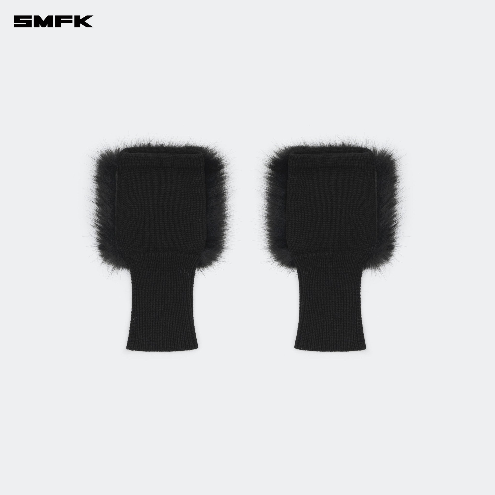 SMFK Compass Snowman Furry Gloves In Black | MADAX