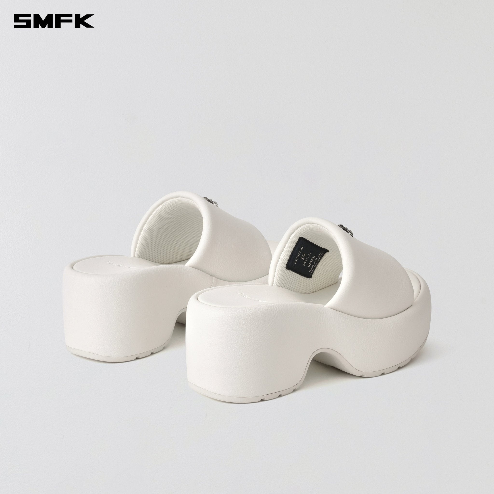SMFK Compass Stable High Leather Slipper In Cloud White | MADAX