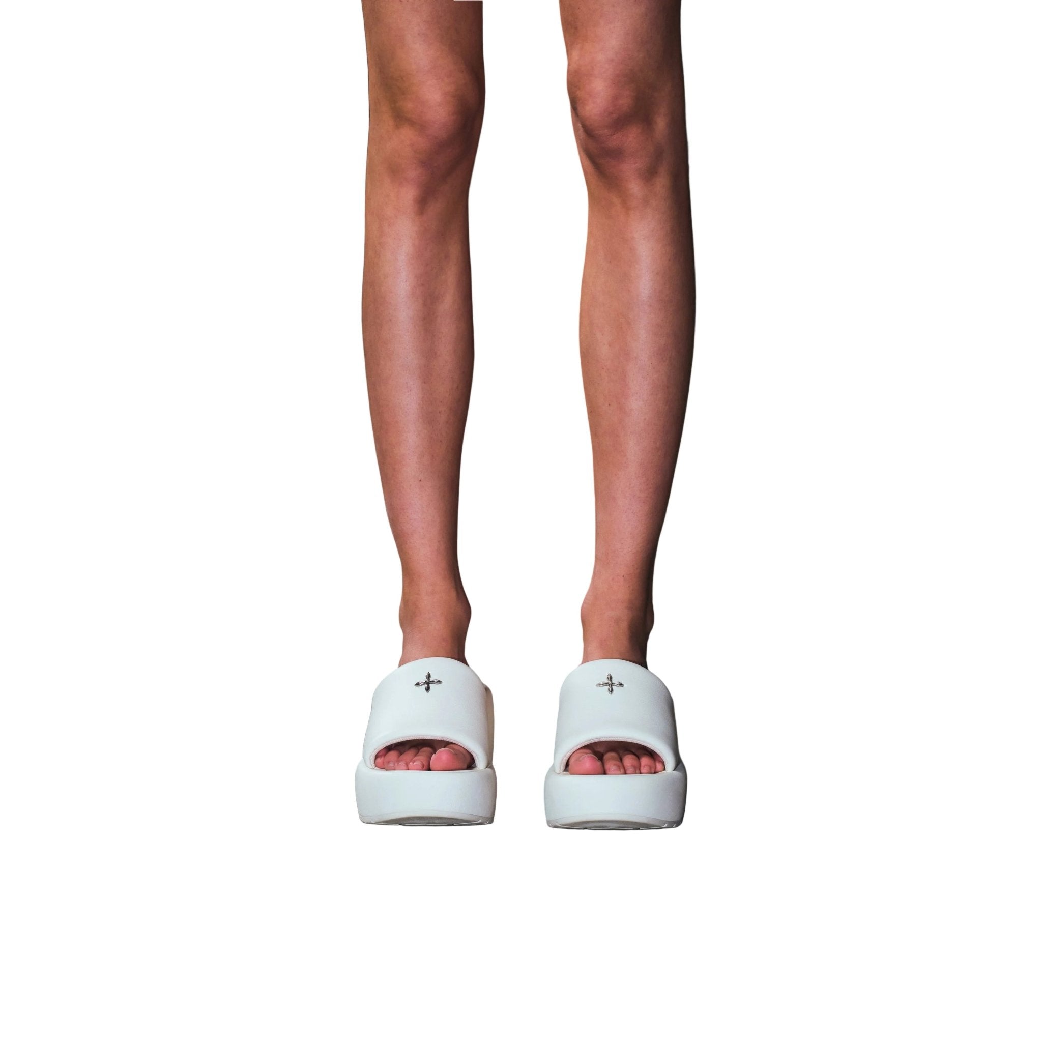 SMFK Compass Stable High Leather Slipper In Cloud White | MADAX