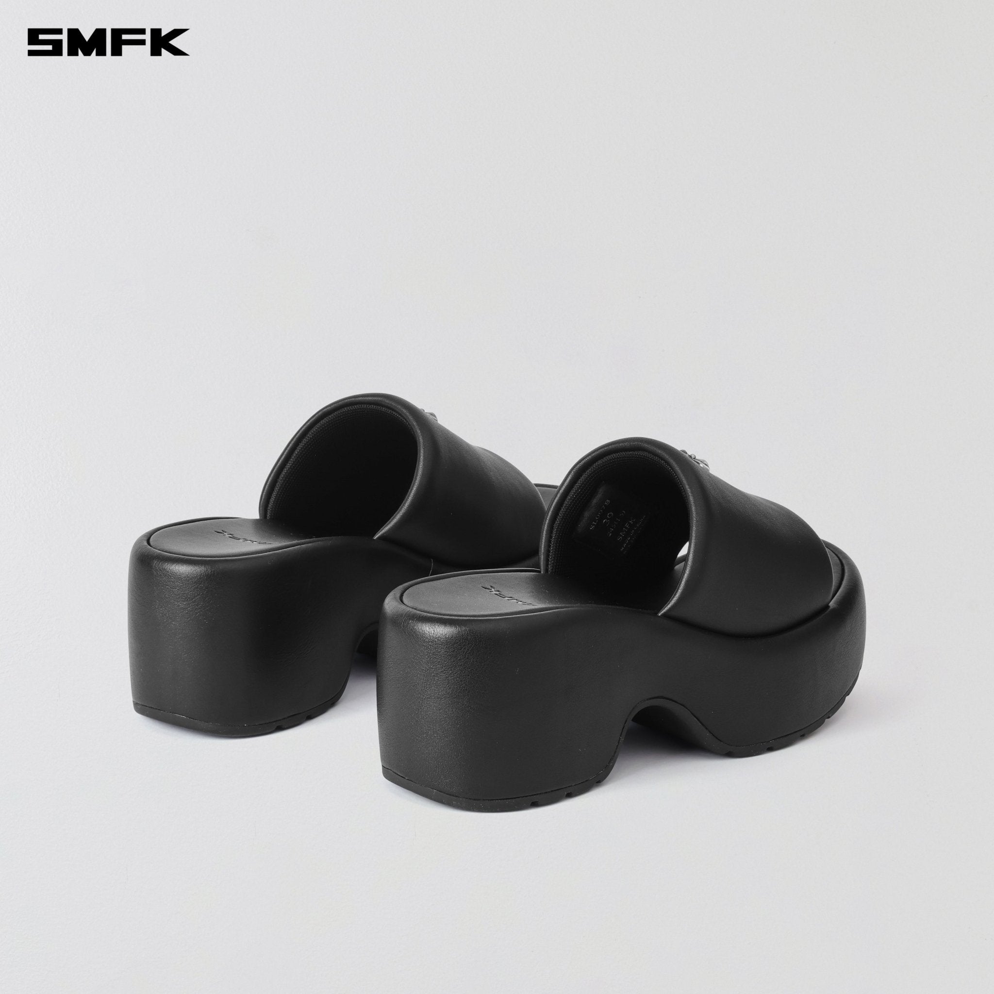 SMFK Compass Stable High Leather Slipper In Wild Black | MADAX