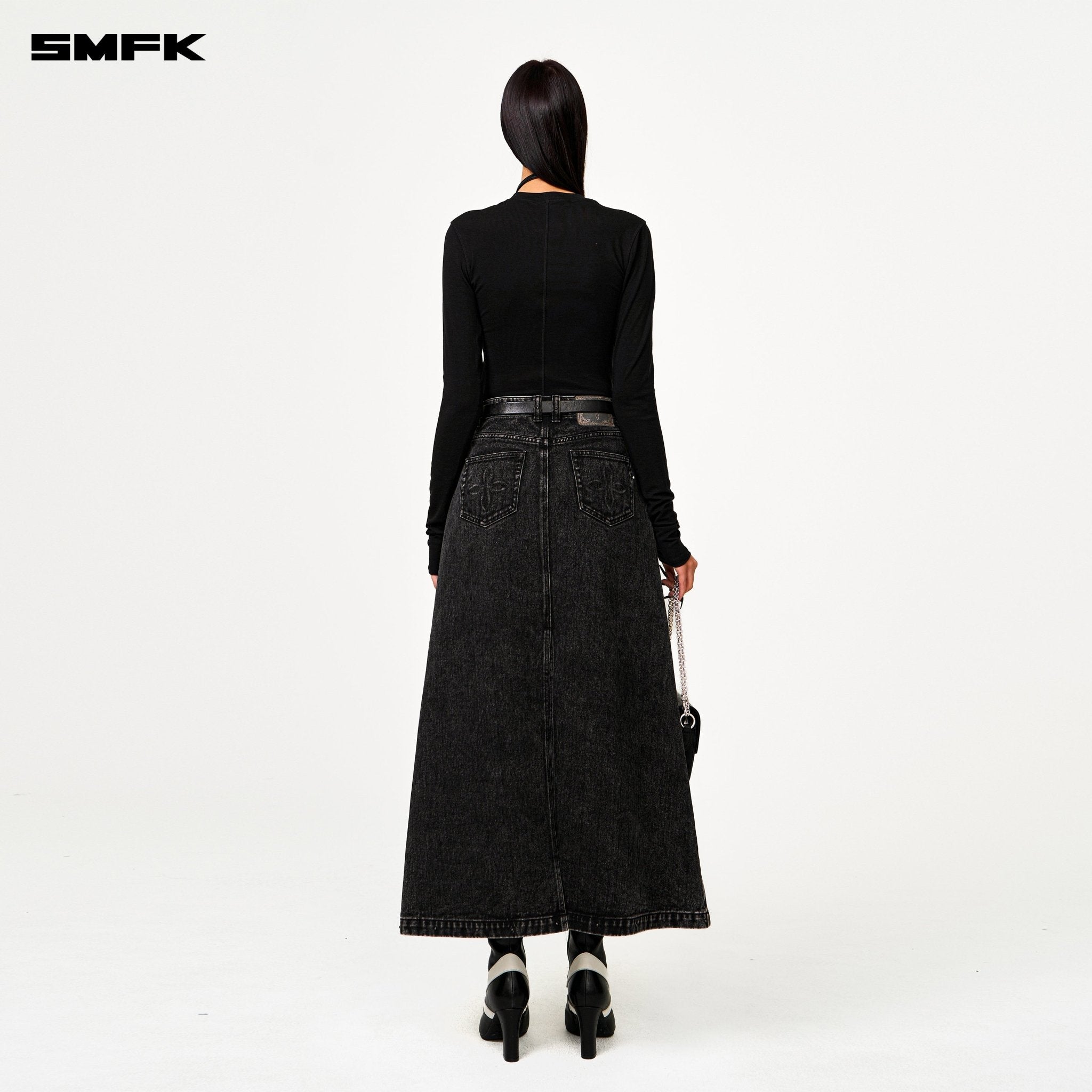 SMFK Compass Wild Cyber Mustang Skirt In Grey | MADAX