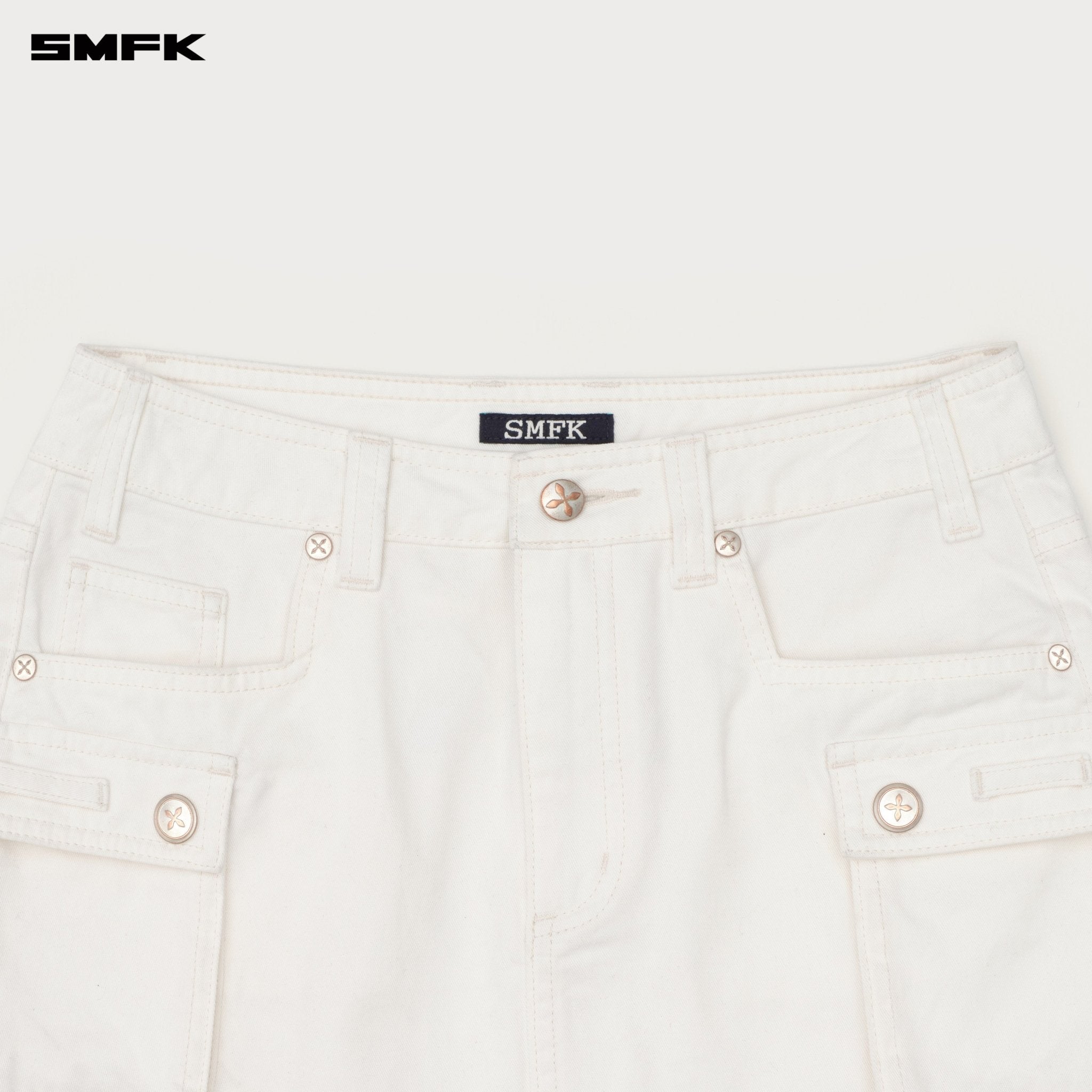 SMFK Compass Wild Road Cargo Skirt In White | MADAX