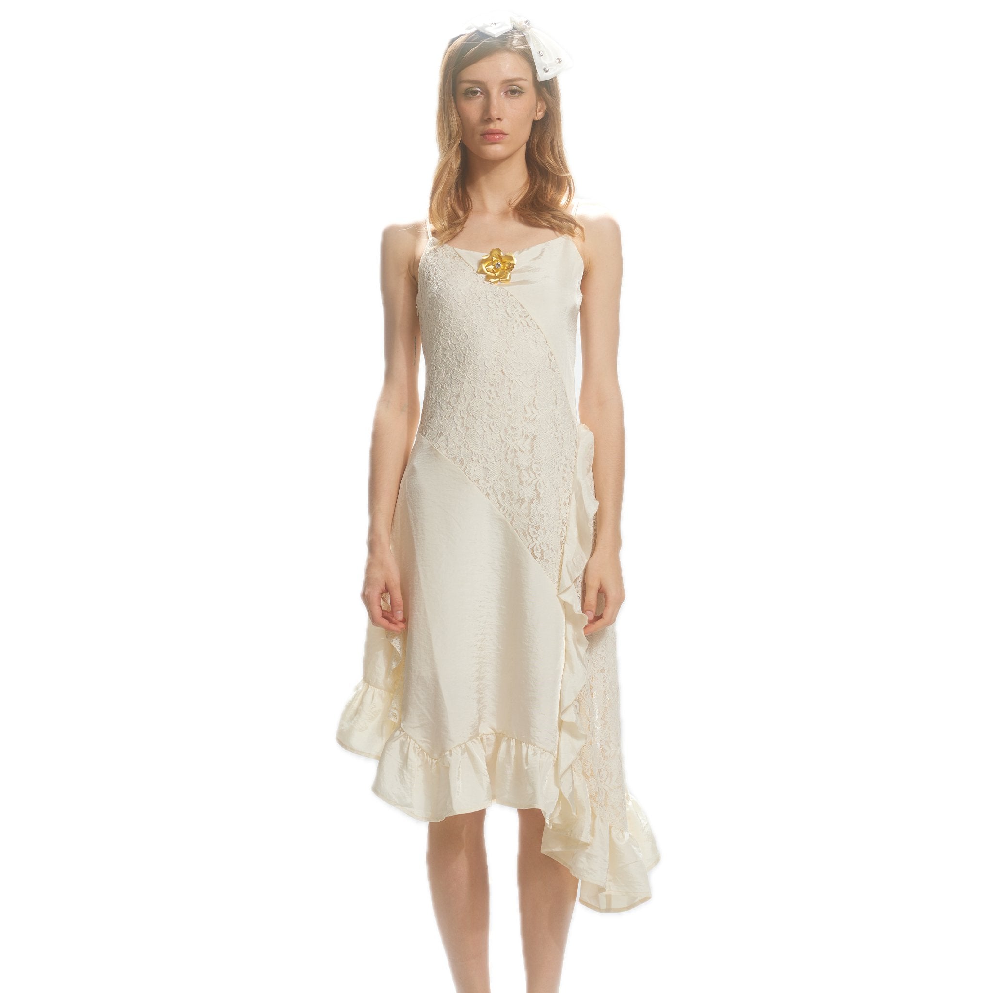 ARTE PURA Cream Lace Patchwork Lace Camisole Dress | MADA IN CHINA