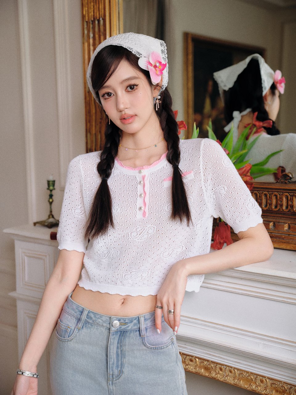 THREE QUARTERS Crossover Logo Jacquard Woolen Short Top White | MADA IN CHINA