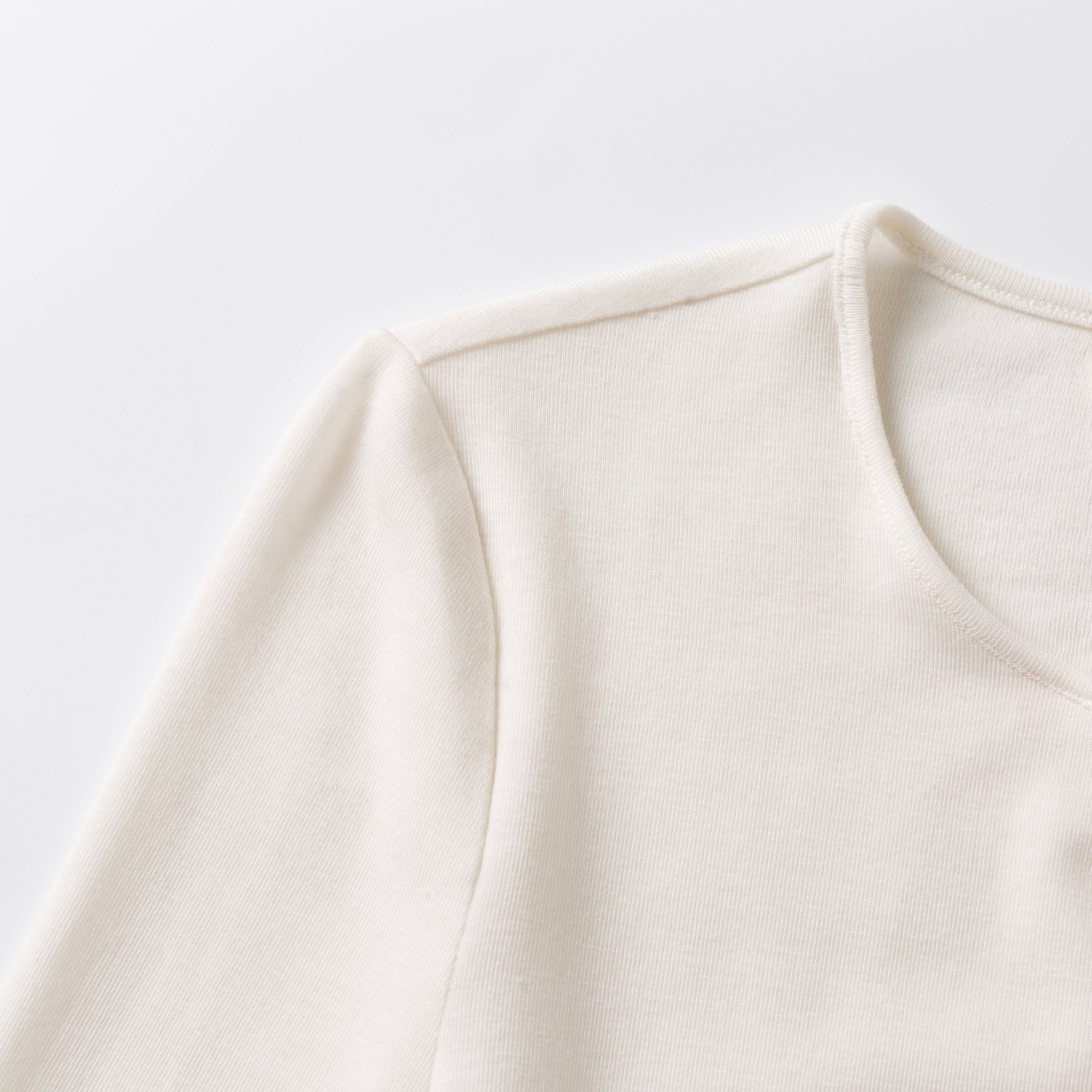 Ther. Cutout-back Tencel Wool Top in White | MADA IN CHINA