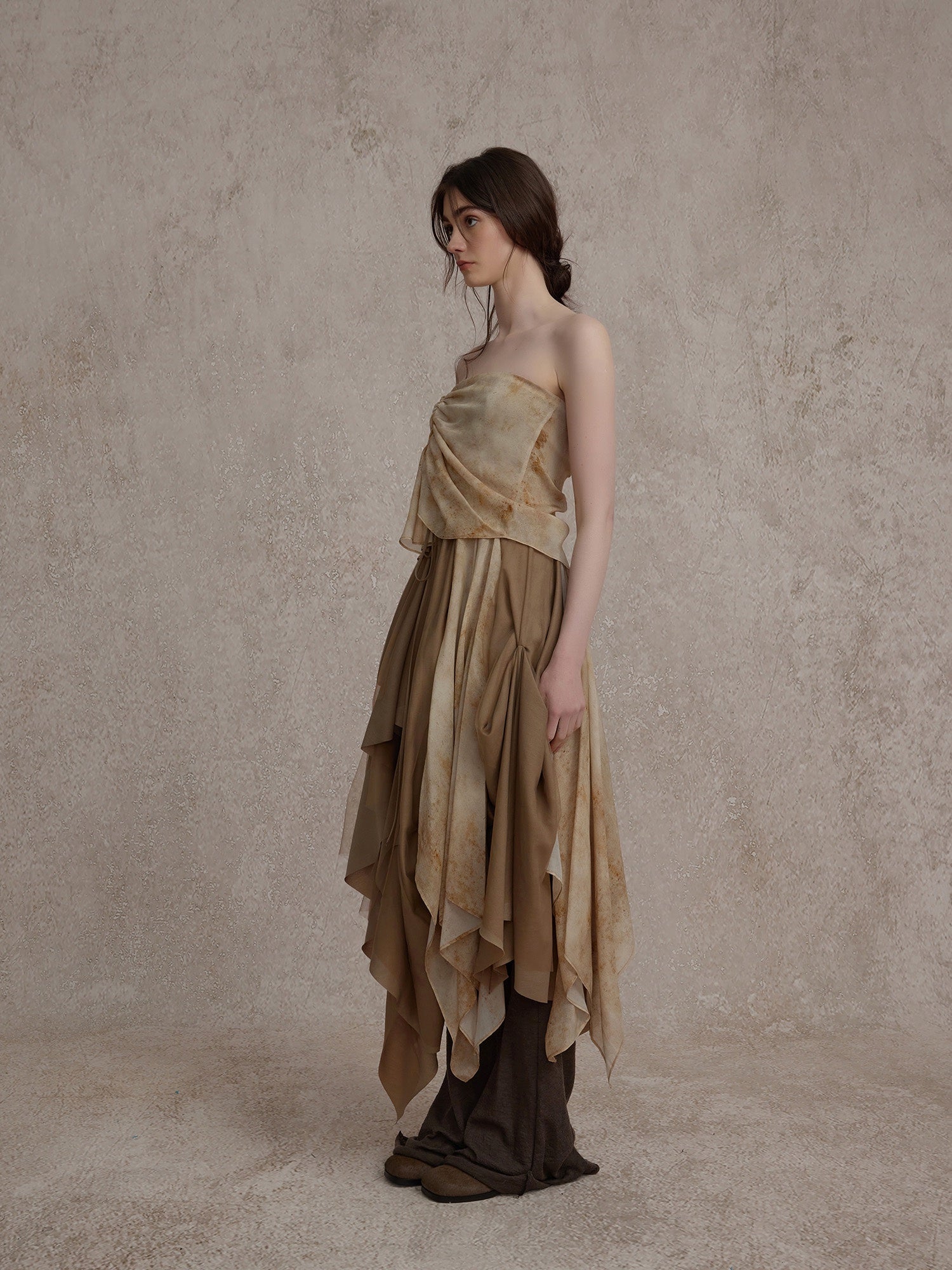 ELYWOOD Dark Golden Rod Ruched Maxi Dress | MADAX