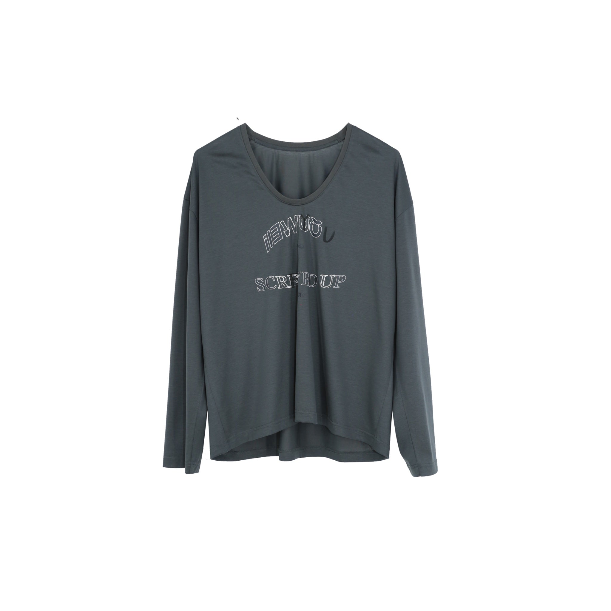 ilEWUOY Deep U-neck Long-sleeved T-shirt in Dark Grey | MADA IN CHINA