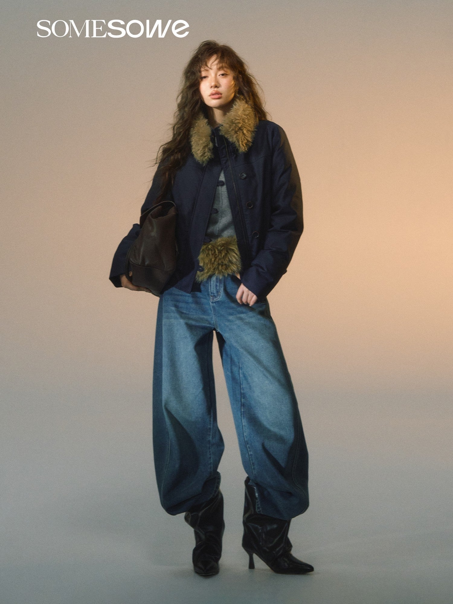 SOMESOWE Detachable Fur Collar Slim Down Jacket In Navy Blue | MADAX