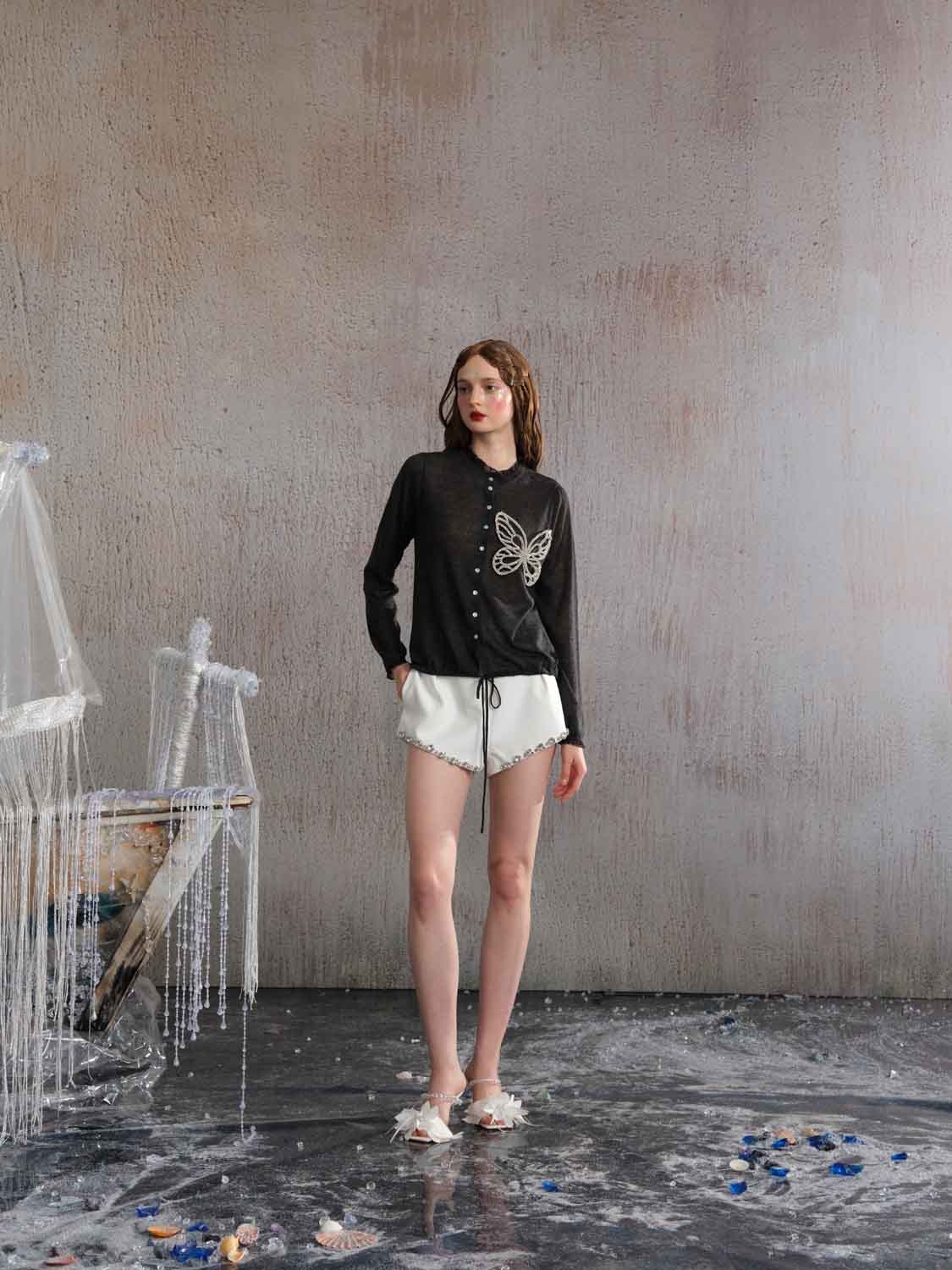 ARTE PURA Diamond Beaded Shorts In White | MADA IN CHINA