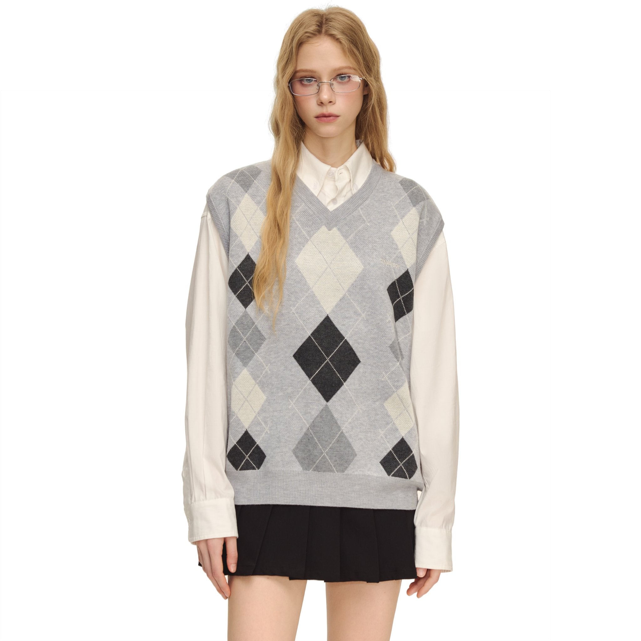 CLIMAX VISION Diamond Pattern Color Block Knitted Vest | MADAX