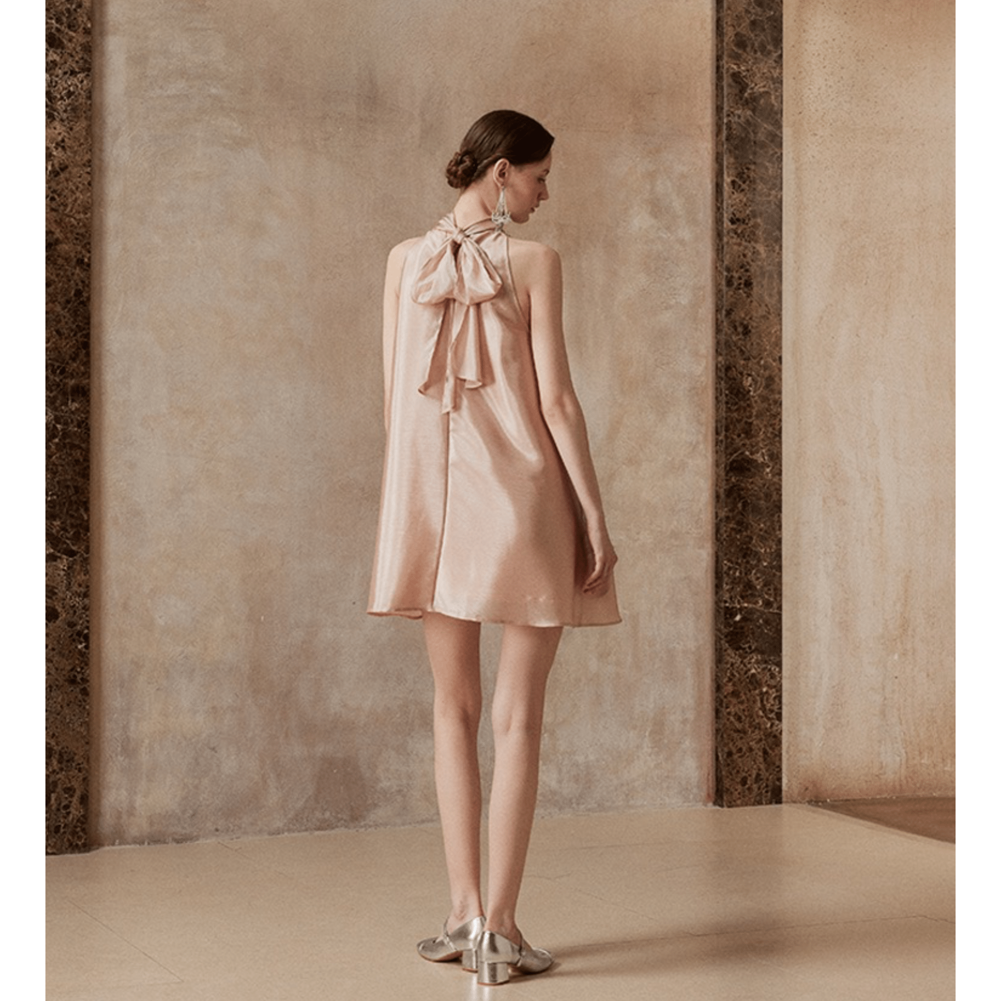 Fa sogno Diamond Pink Glow Halter Neck Dress | MADAX