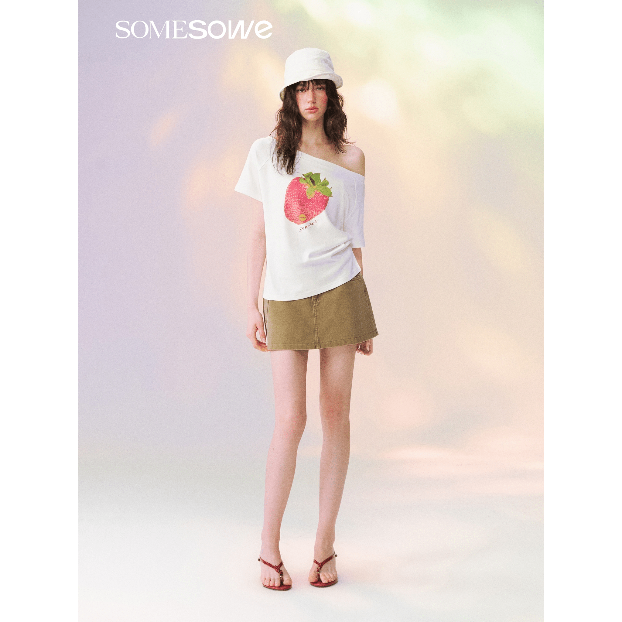 SOMESOWE Dopamine Strawberry Off-Shoulder T-Shirt in White | MADAX