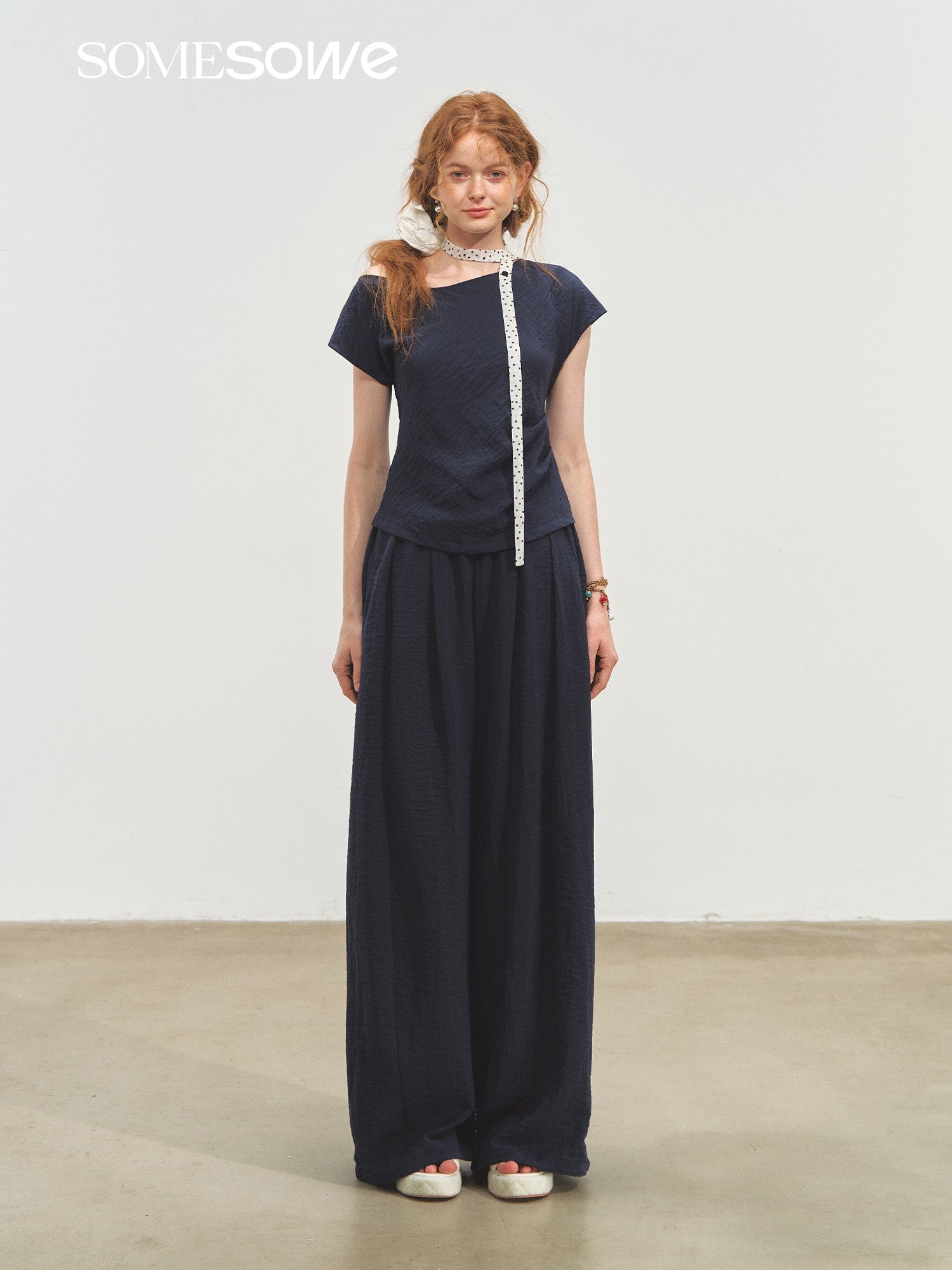 SOMESOWE Drape Lazy Style Balloon Pants In Navy Blue | MADAX