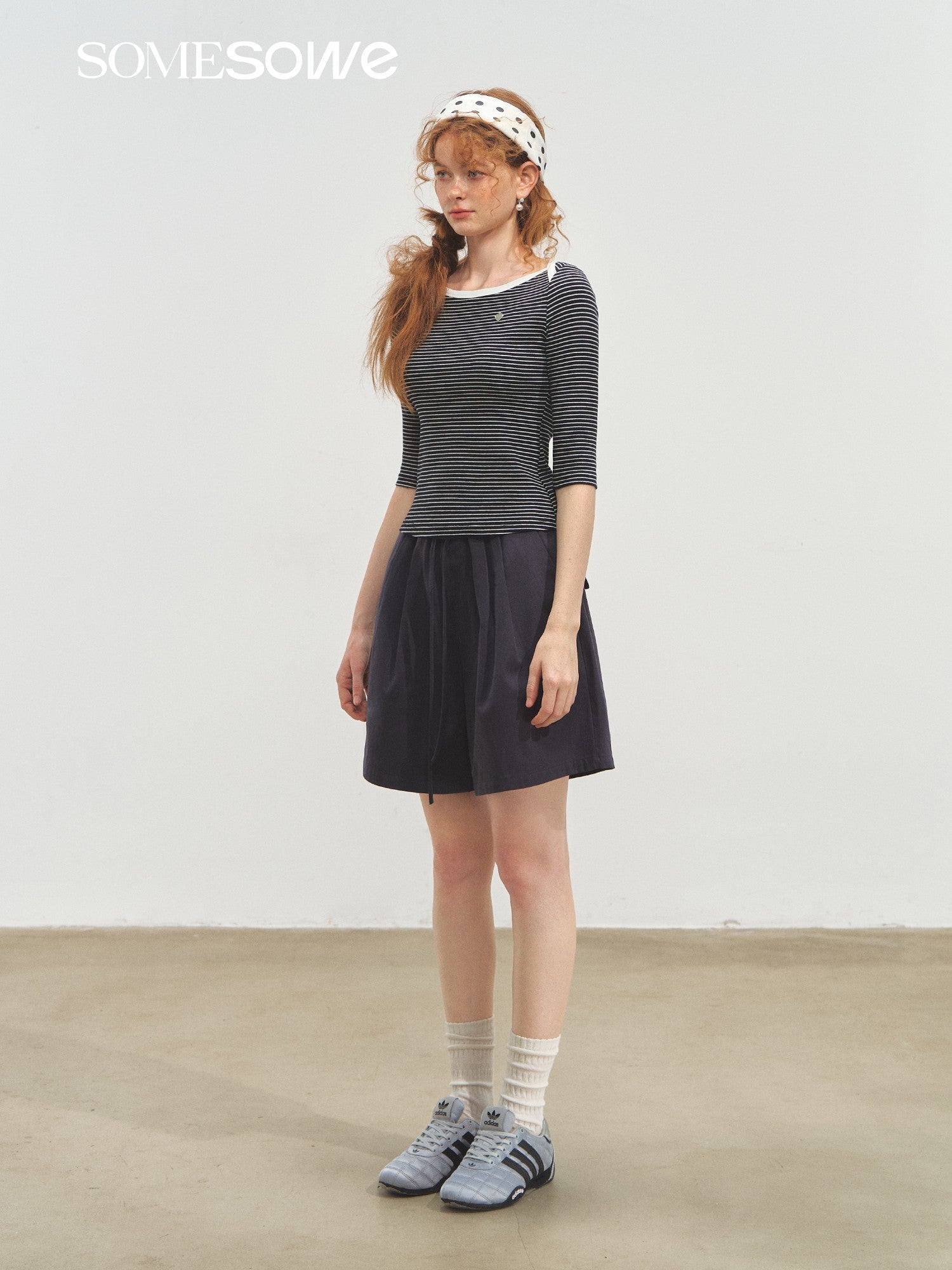 SOMESOWE Envelope Collar Mid - Sleeve Striped T-Shirt In Black And White | MADAX