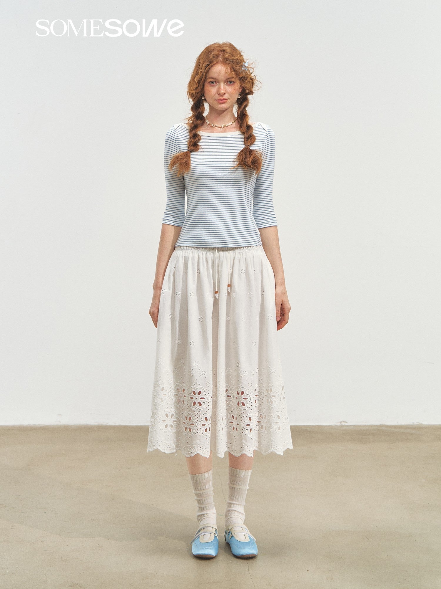 SOMESOWE Envelope Collar Mid - Sleeve Striped T-Shirt In Blue And White | MADAX