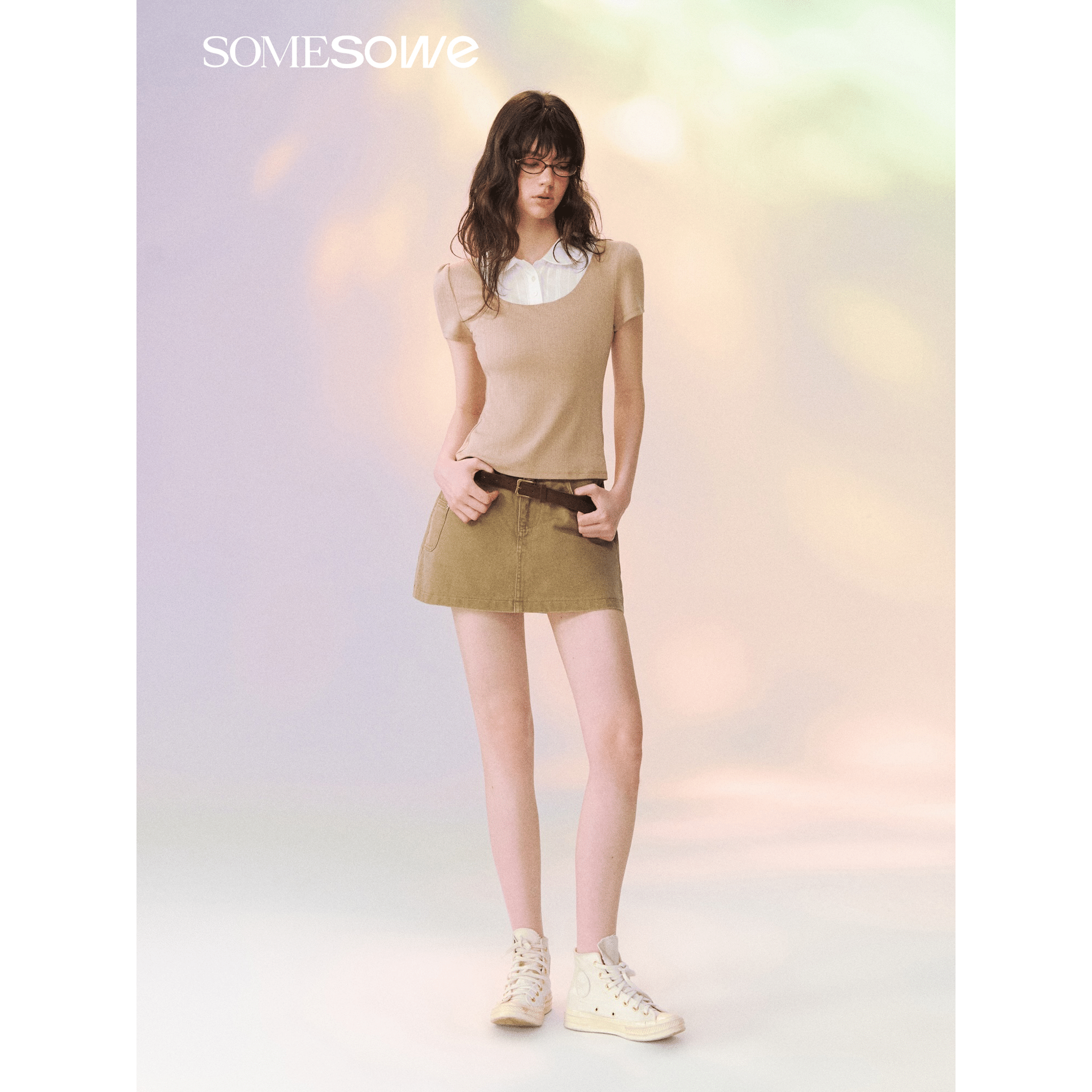 SOMESOWE Faux Two-piece Peter Pan Collar Short-sleeved T-shirt in Brown and White | MADAX
